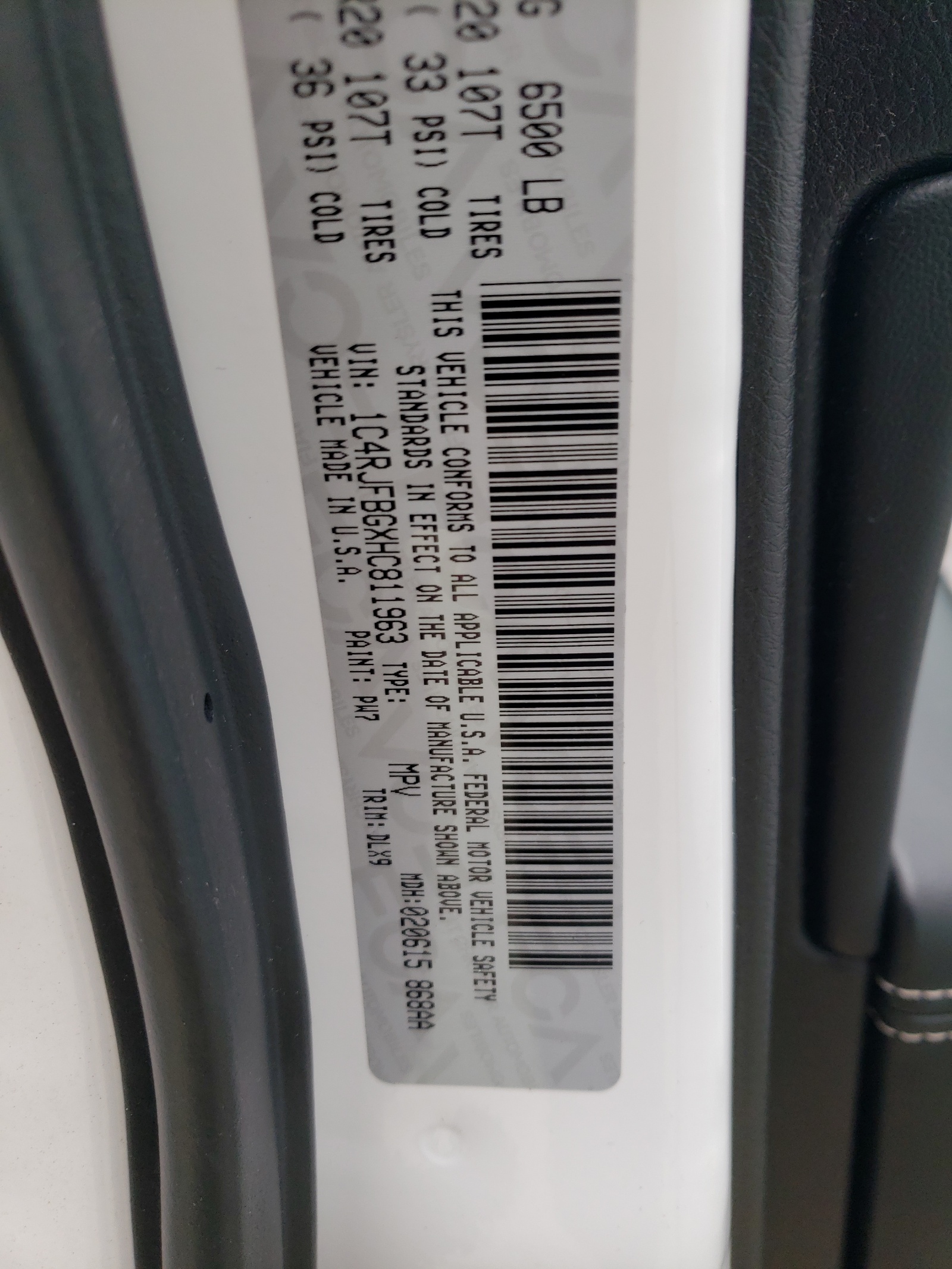 Photo 10 from auction – 2017 JEEP GRAND CHER with VIN 1C4RJFBGXHC811963