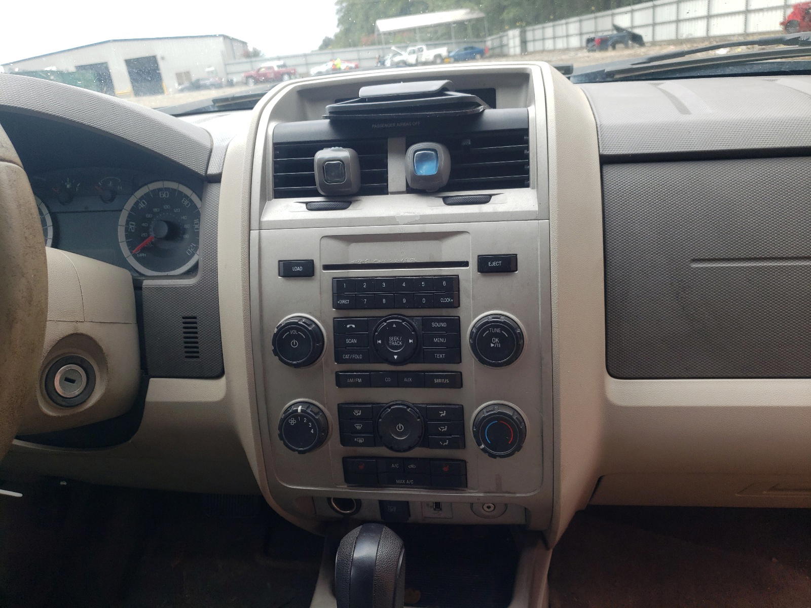 Photo 9 from auction – 2012 FORD ESCAPE XLT with VIN 1FMCU0D74CKA32737