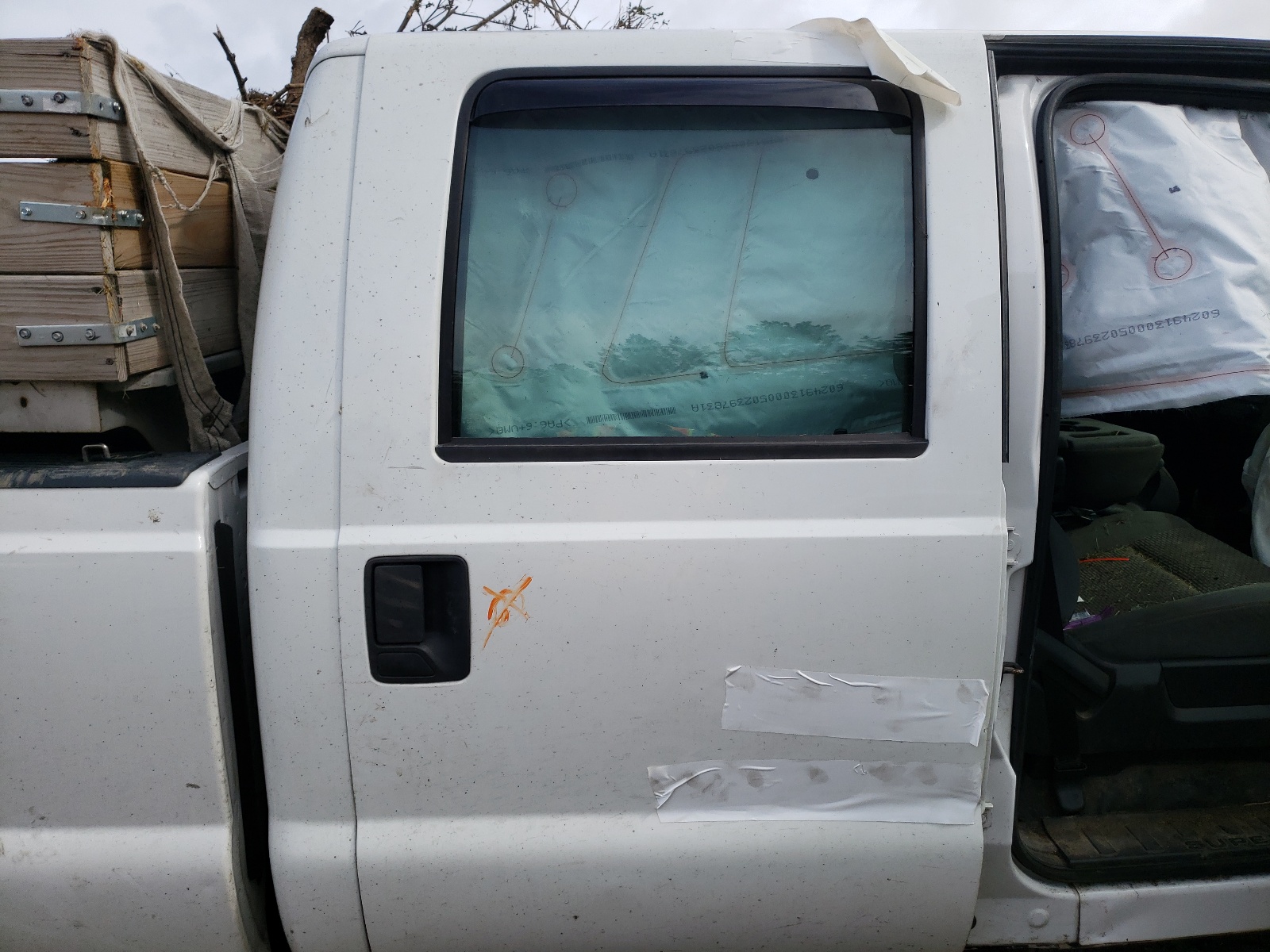 Photo 6 from auction – 2015 FORD F350 SUPER with VIN 1FT8W3BT9FEA00813