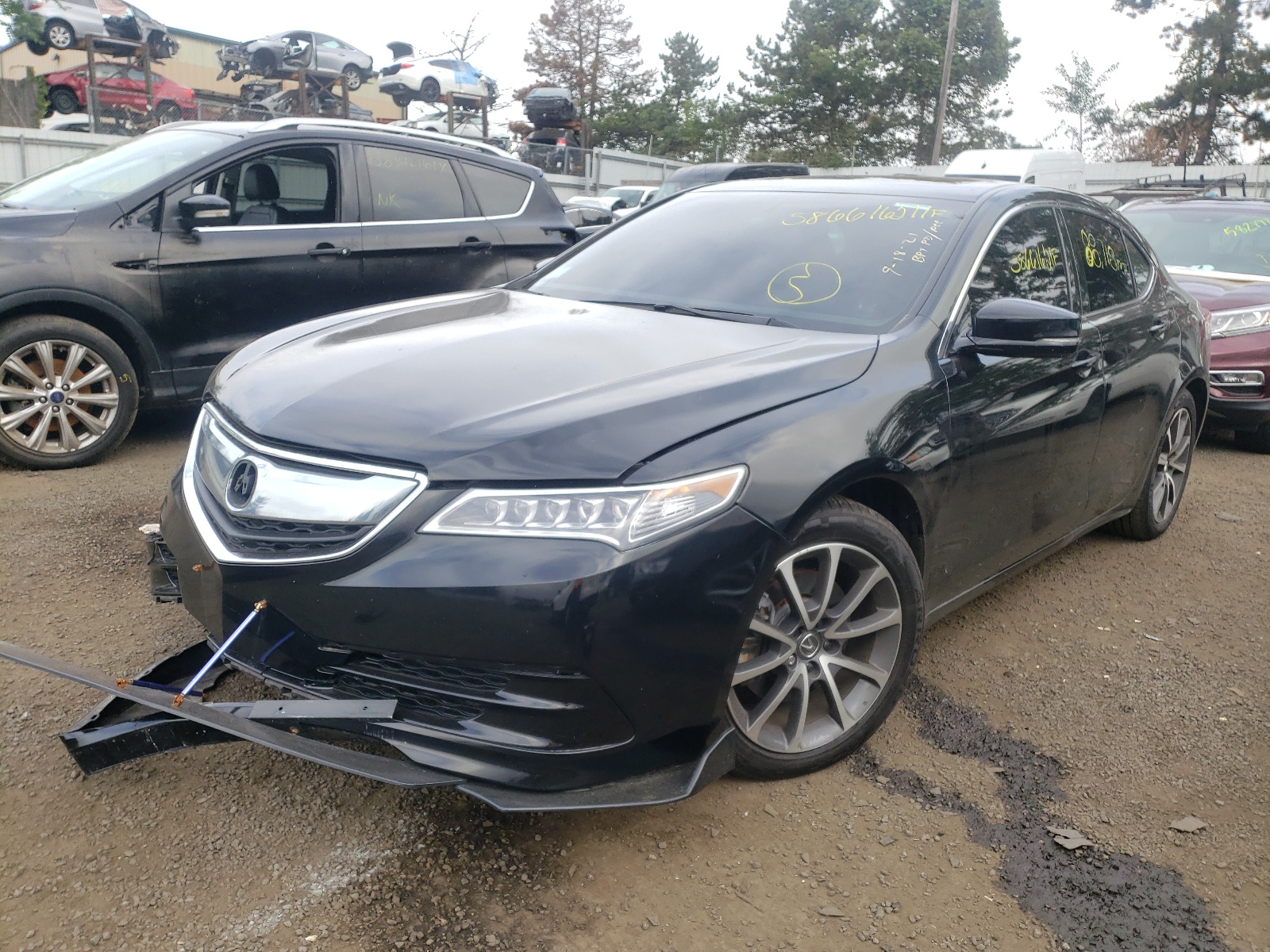 صورة رقم 2 من المزاد - 2015 ACURA TLX مع VIN 19UUB2F30FA026238
