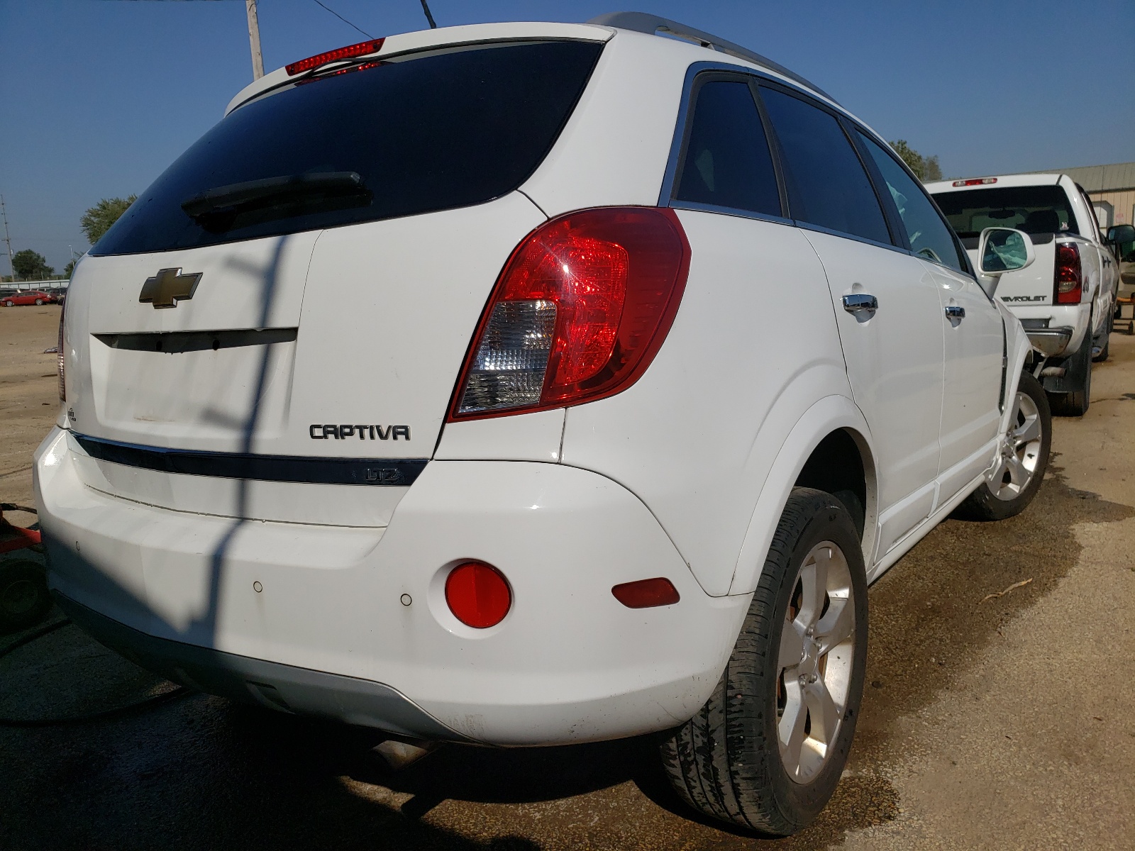 Photo 4 from auction – 2014 CHEVROLET CAPTIVA LT with VIN 3GNAL4EK0ES668076