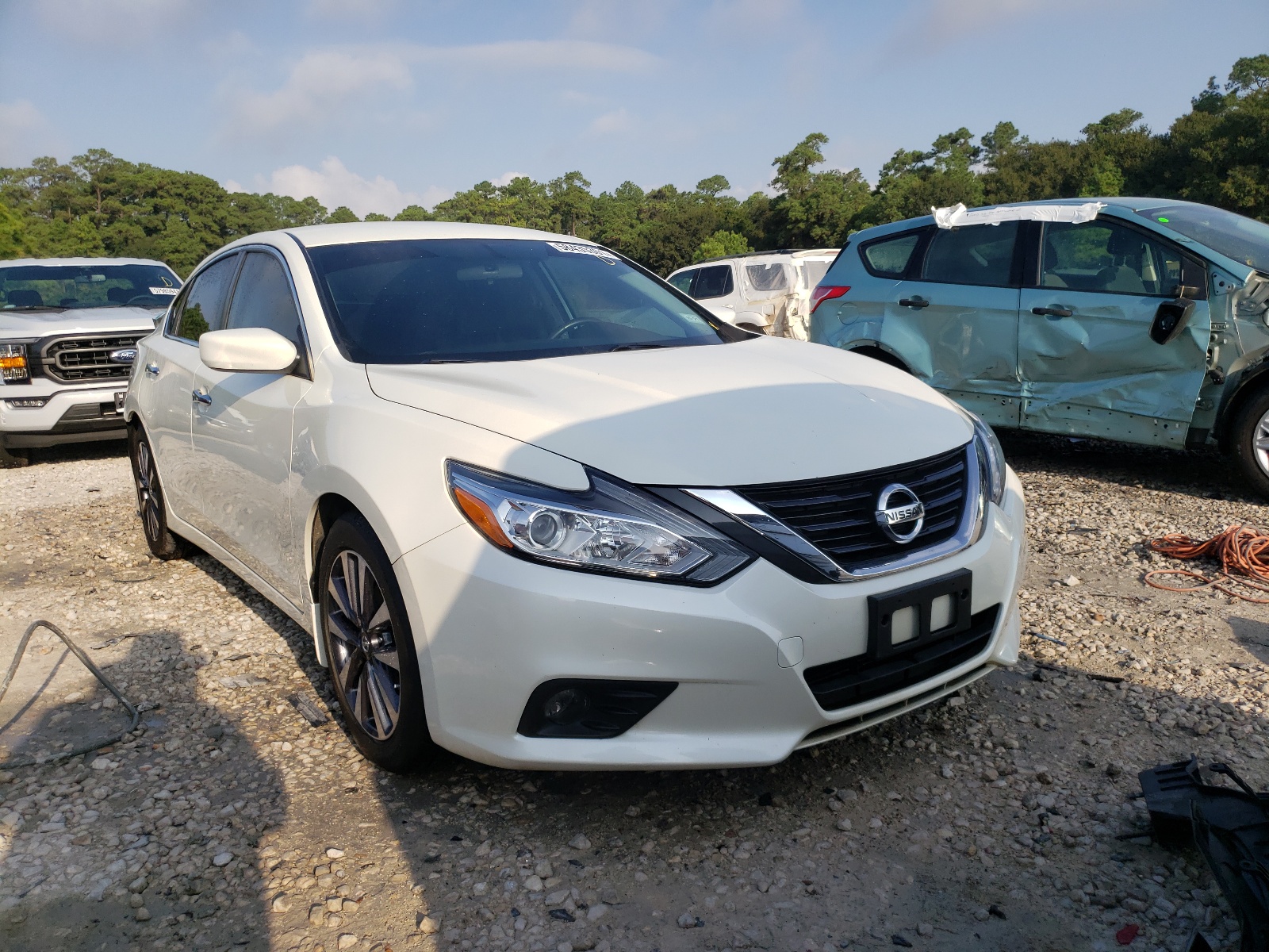NISSAN ALTIMA 2.5 2016 with VIN 1N4AL3AP8GC253154 - Photo from auction