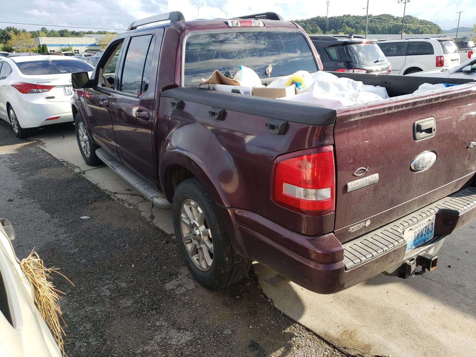 Photo 3 from auction – 2007 FORD EXPLORER S with VIN 1FMEU53887UA00853