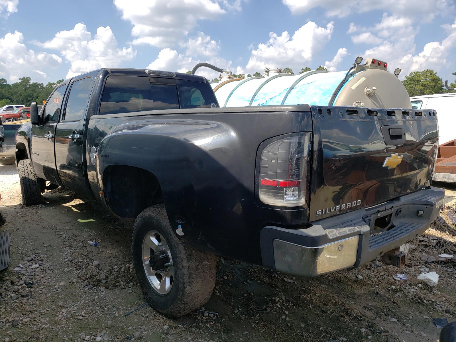 Photo 3 from auction – 2008 CHEVROLET SILVERADO with VIN 1GCJK33678F187004