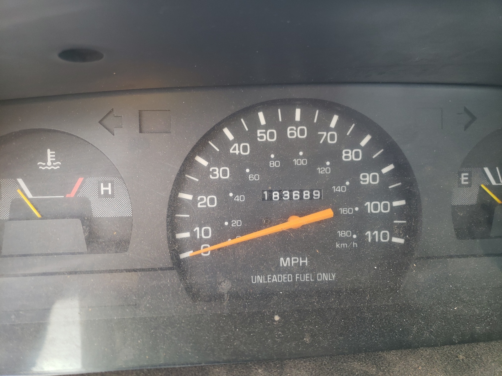 Photo 8 from auction – 1994 TOYOTA PICKUP 1/2 with VIN 4TARN01P1RZ241963