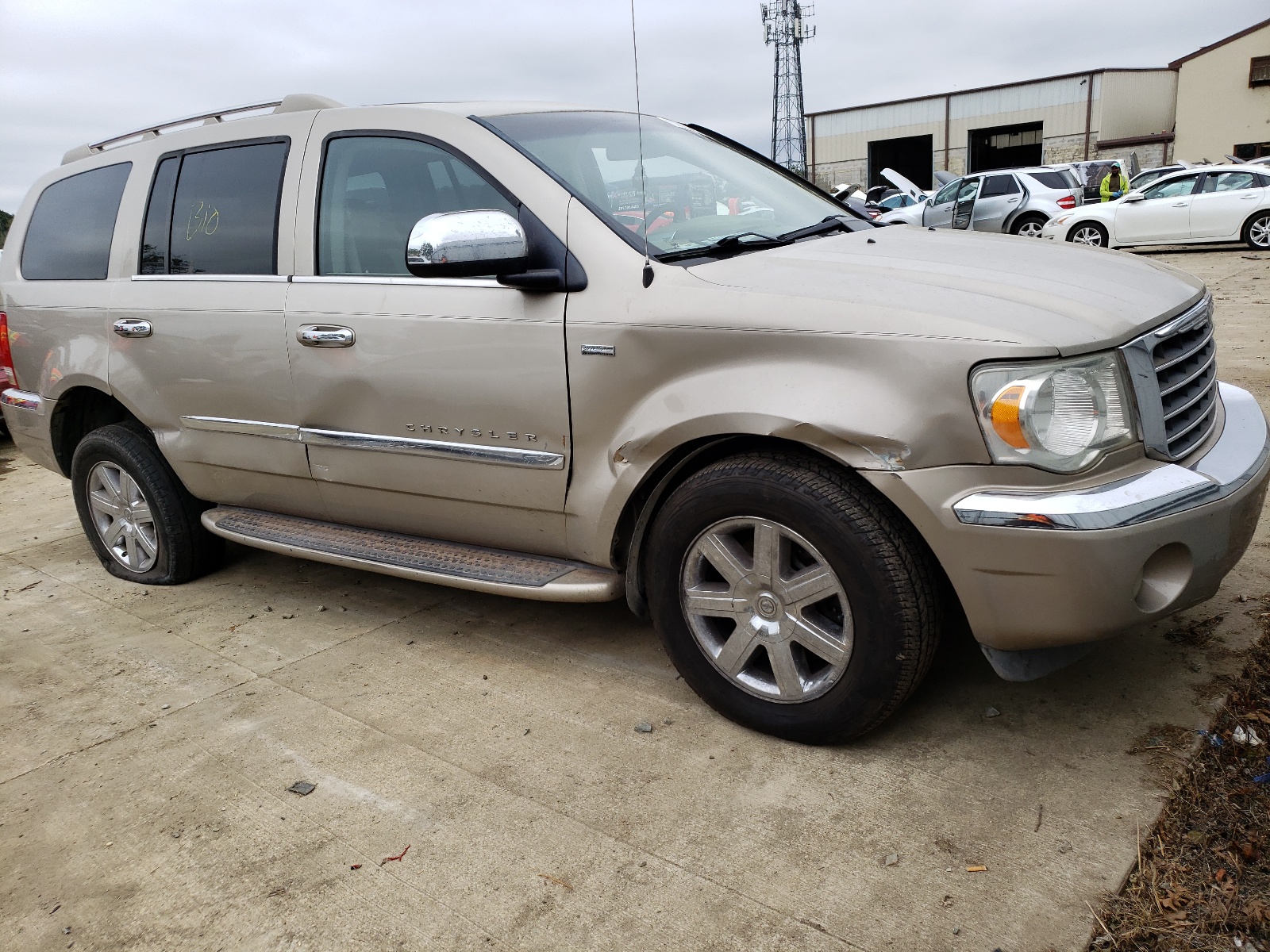 Photo 1 from auction – 2008 CHRYSLER ASPEN LIMI with VIN 1A8HX58268F133929