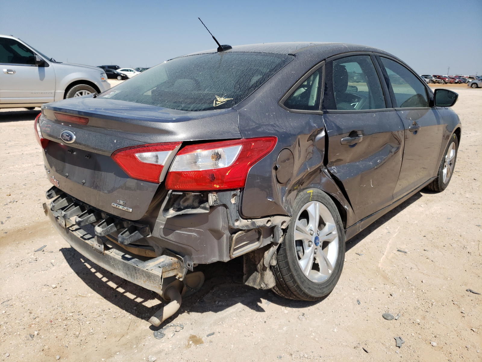 Photo 4 from auction – 2013 FORD FOCUS SE with VIN 1FADP3F22DL262779