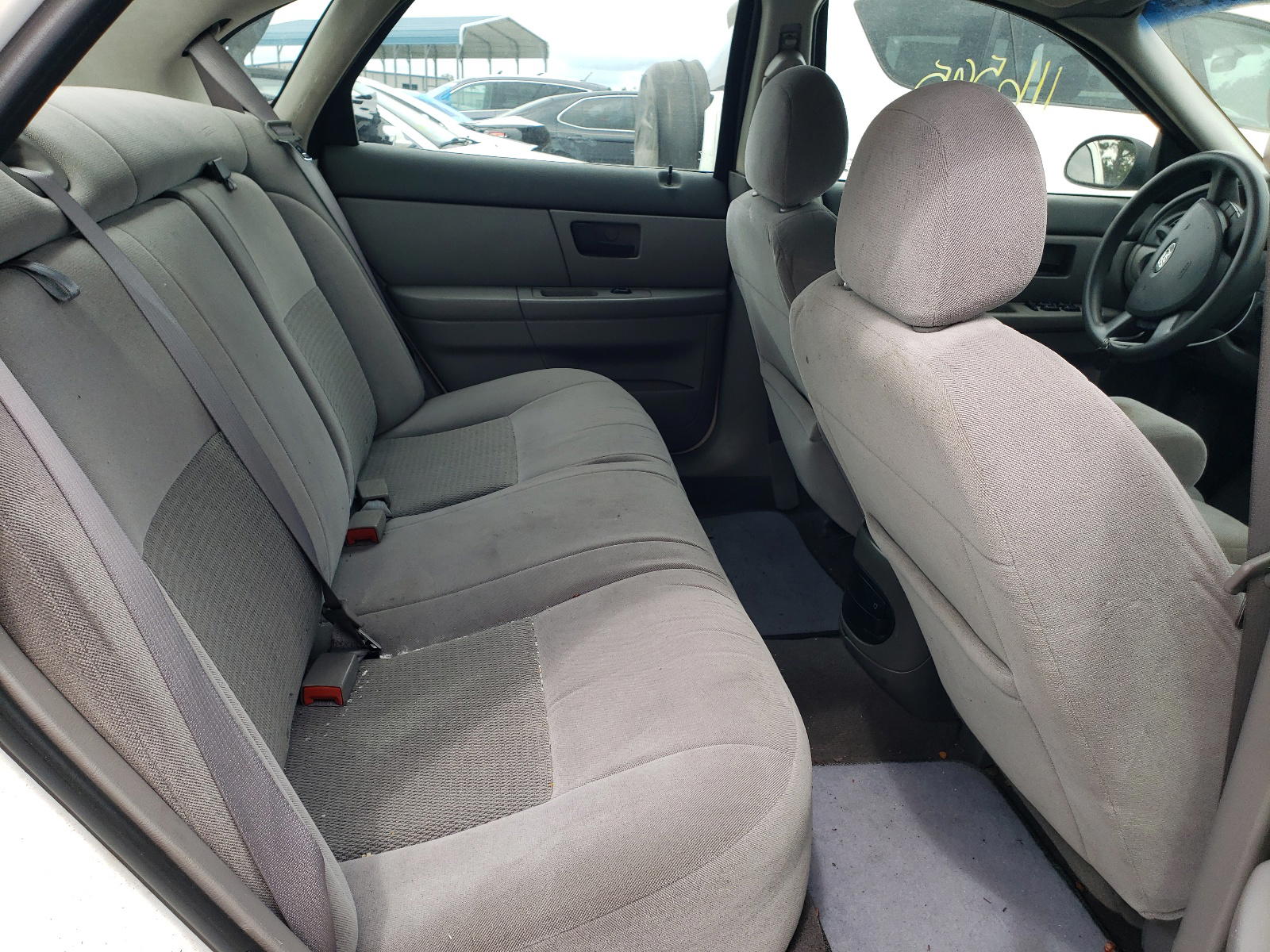 Photo 6 from auction – 2004 FORD TAURUS SES with VIN 1FAFP55S54G160522