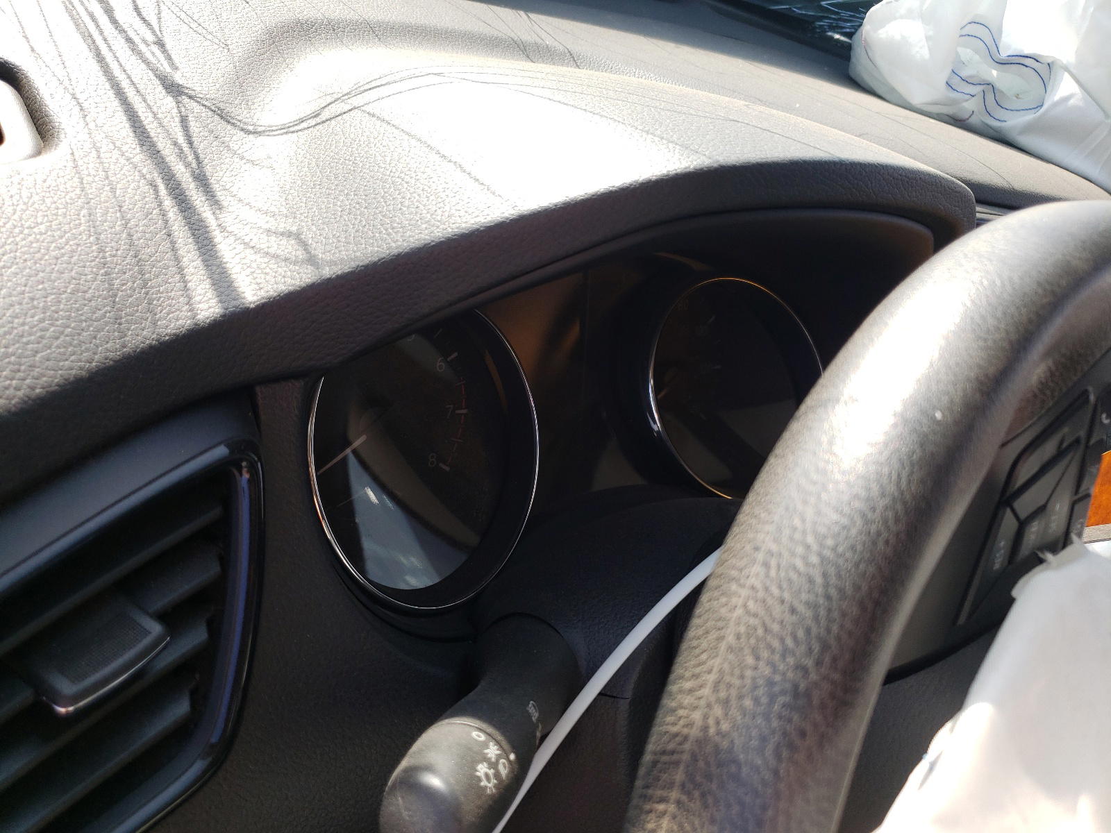 Photo 8 from auction – 2018 NISSAN ROGUE S with VIN KNMAT2MT7JP587348