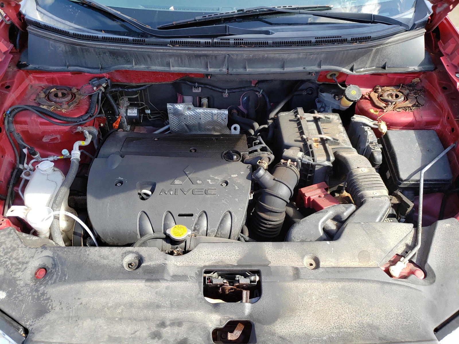 Photo 7 from auction – 2011 MITSUBISHI OUTLANDER with VIN JA4AR4AU3BZ010016