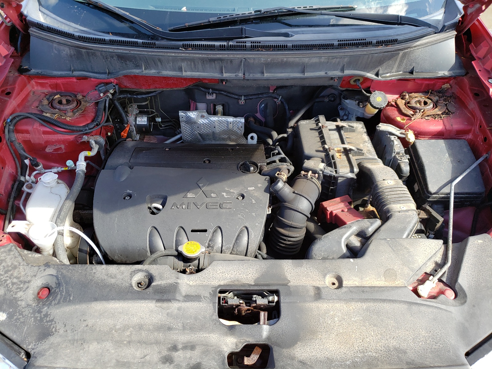 صورة رقم 7 من المزاد - 2011 MITSUBISHI OUTLANDER مع VIN JA4AR4AU3BZ010016