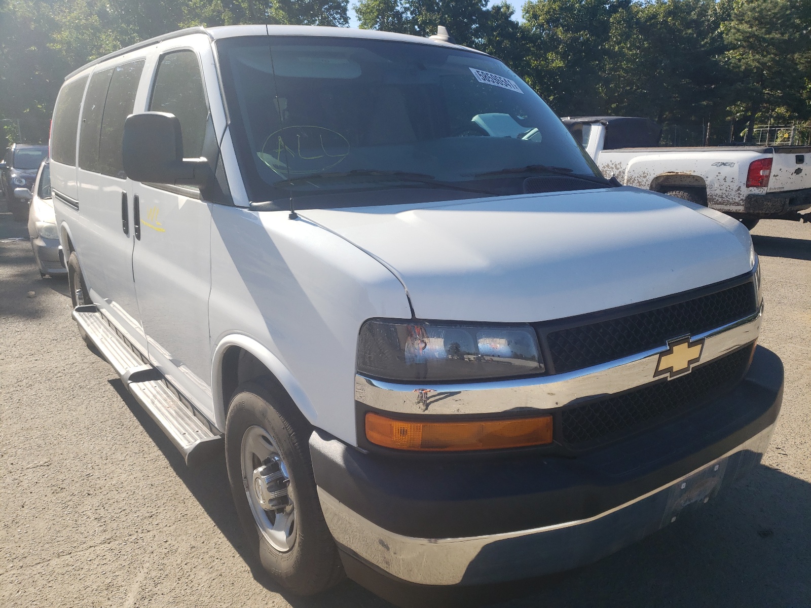 CHEVROLET EXPRESS G3 2017 with VIN 1GAZGMFG1H1225170 - Photo from auction