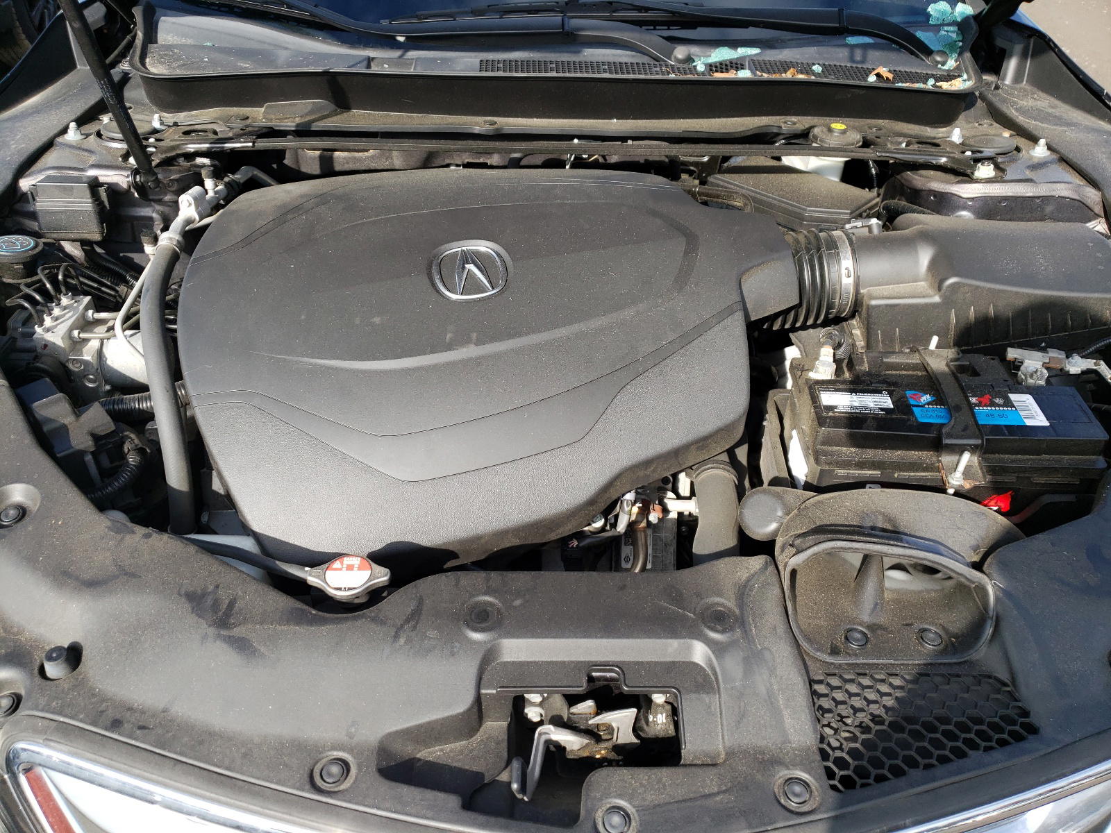 Photo 7 from auction – 2015 ACURA TLX with VIN 19UUB2F34FA006994