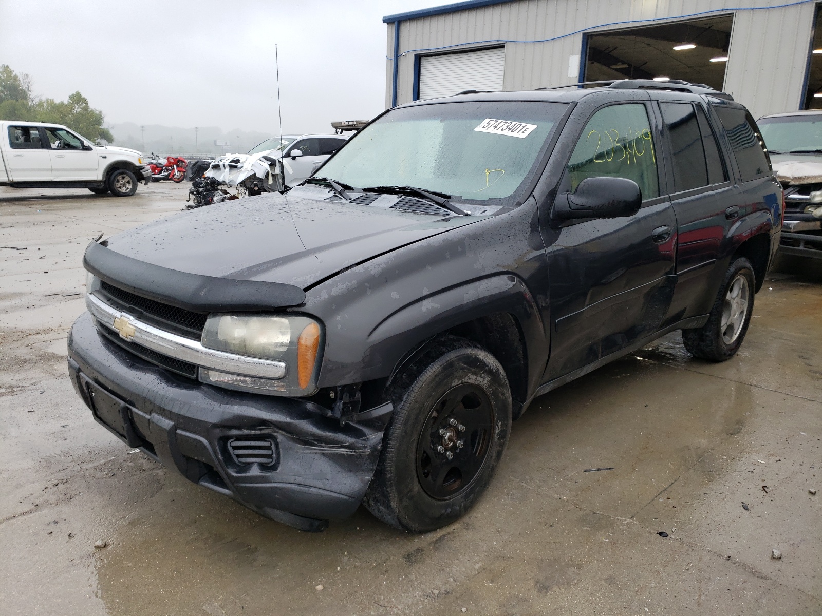 Photo 2 from auction – 2007 CHEVROLET TRAILBLAZE with VIN 1GNDT13S372130419