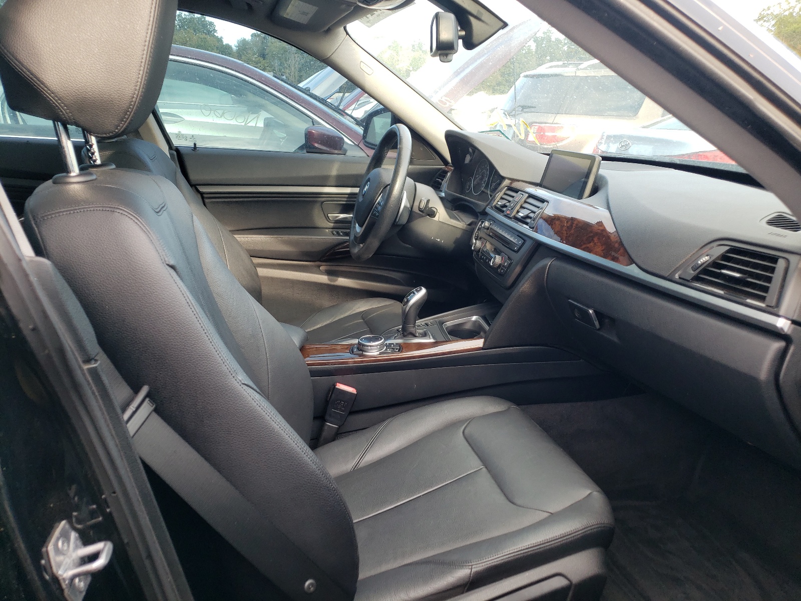 Photo 5 from auction – 2015 BMW 328 XIGT with VIN WBA3X5C57FD559931