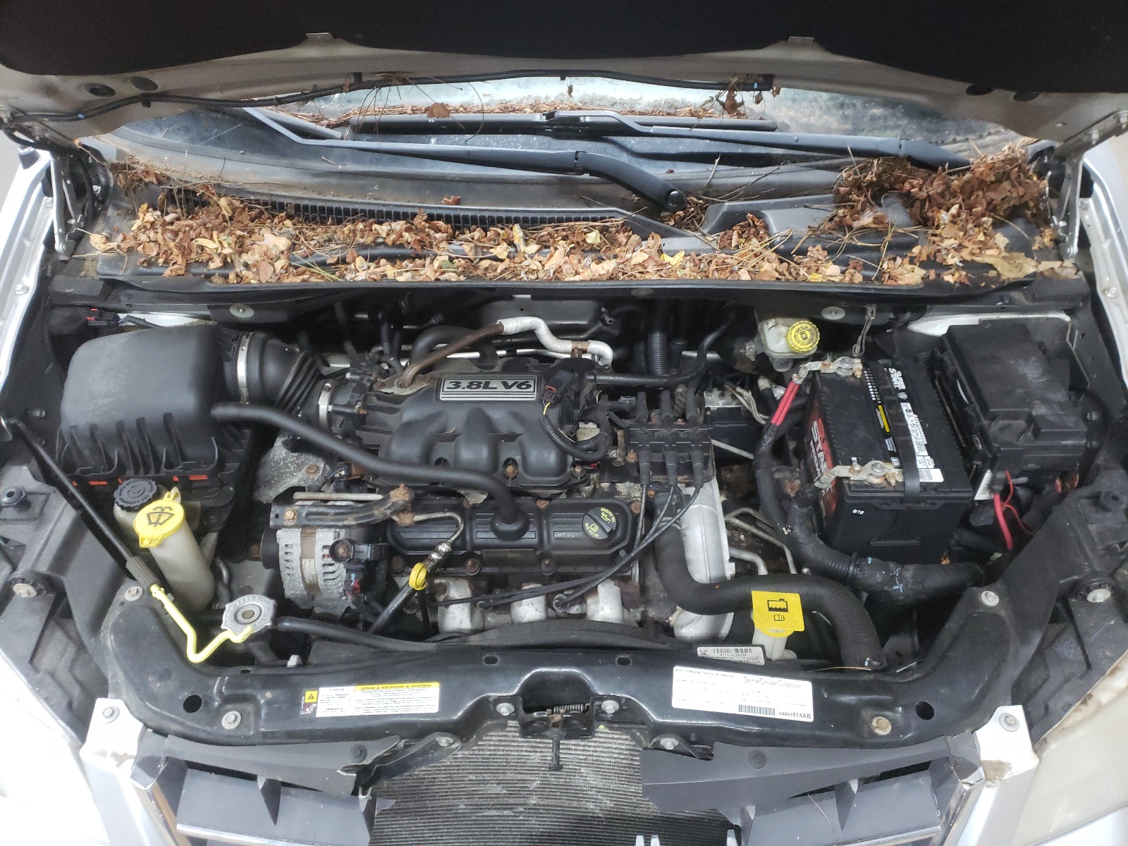 Photo 7 from auction – 2008 CHRYSLER TOWN & COU with VIN 2A8HR54P88R794575