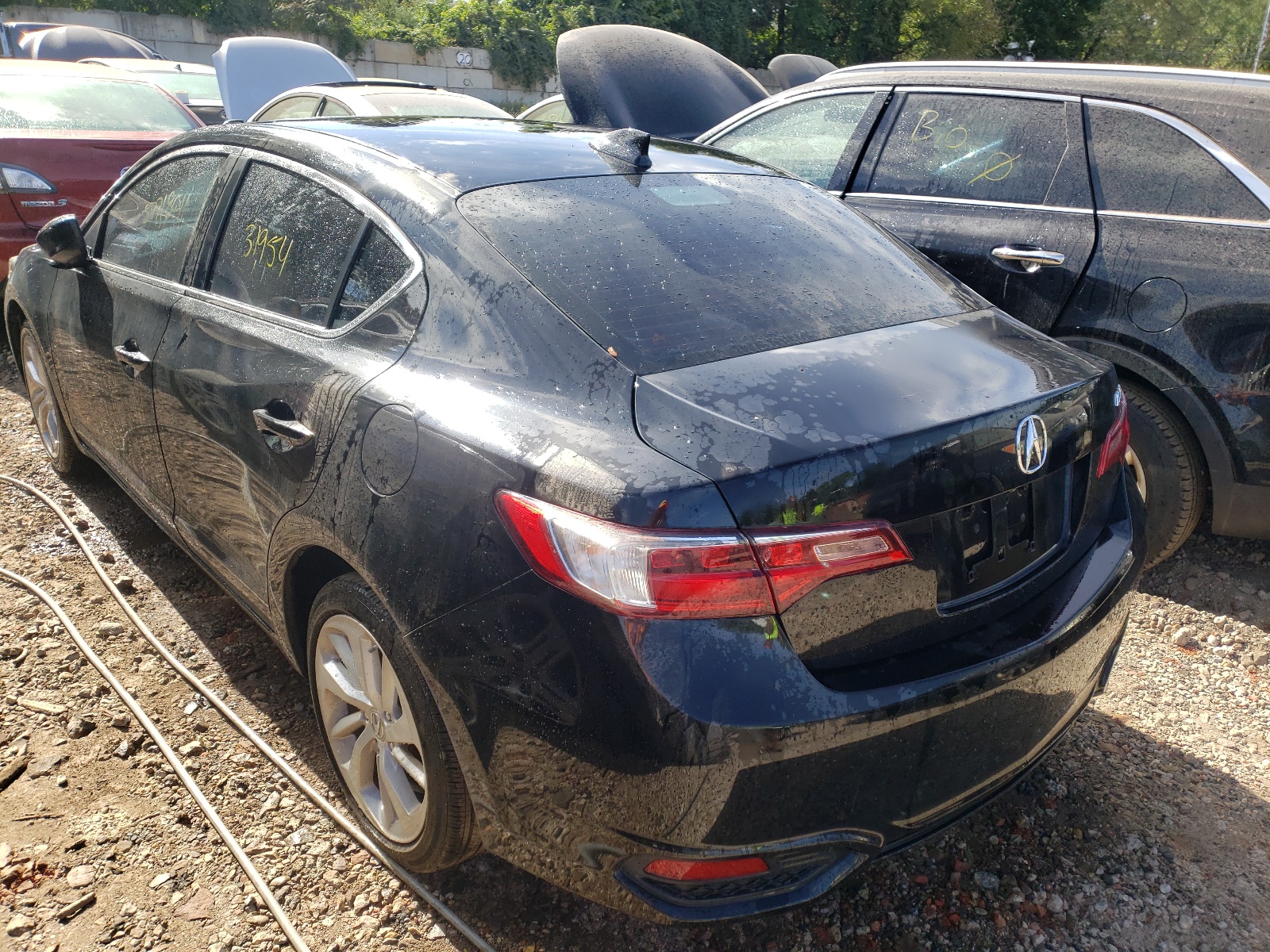 Photo 3 from auction – 2017 ACURA ILX PREMIU with VIN 19UDE2F7XHA004437