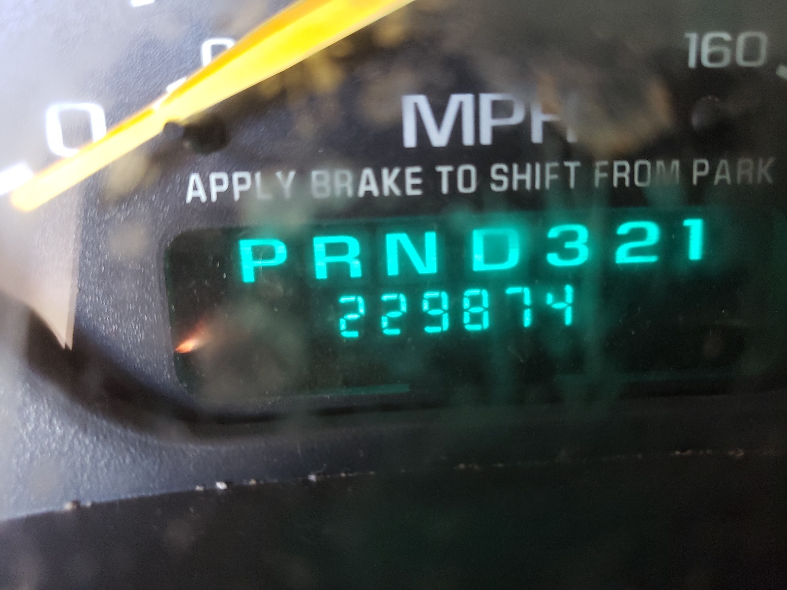 Photo 8 from auction – 2000 CHEVROLET SILVERADO with VIN 2GCEK19TXY1127521