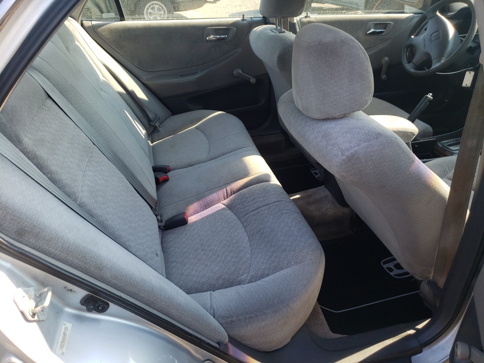 Photo 6 from auction – 2001 HONDA ACCORD VAL with VIN 1HGCF86601A054336