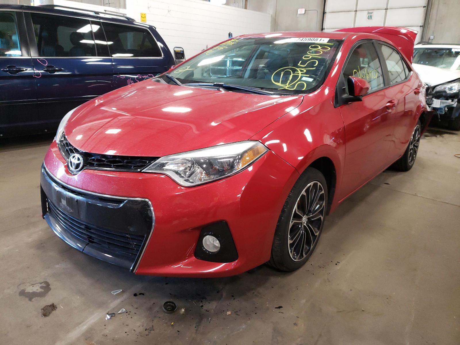 Photo 2 from auction – 2015 TOYOTA COROLLA L with VIN 2T1BURHE3FC404491