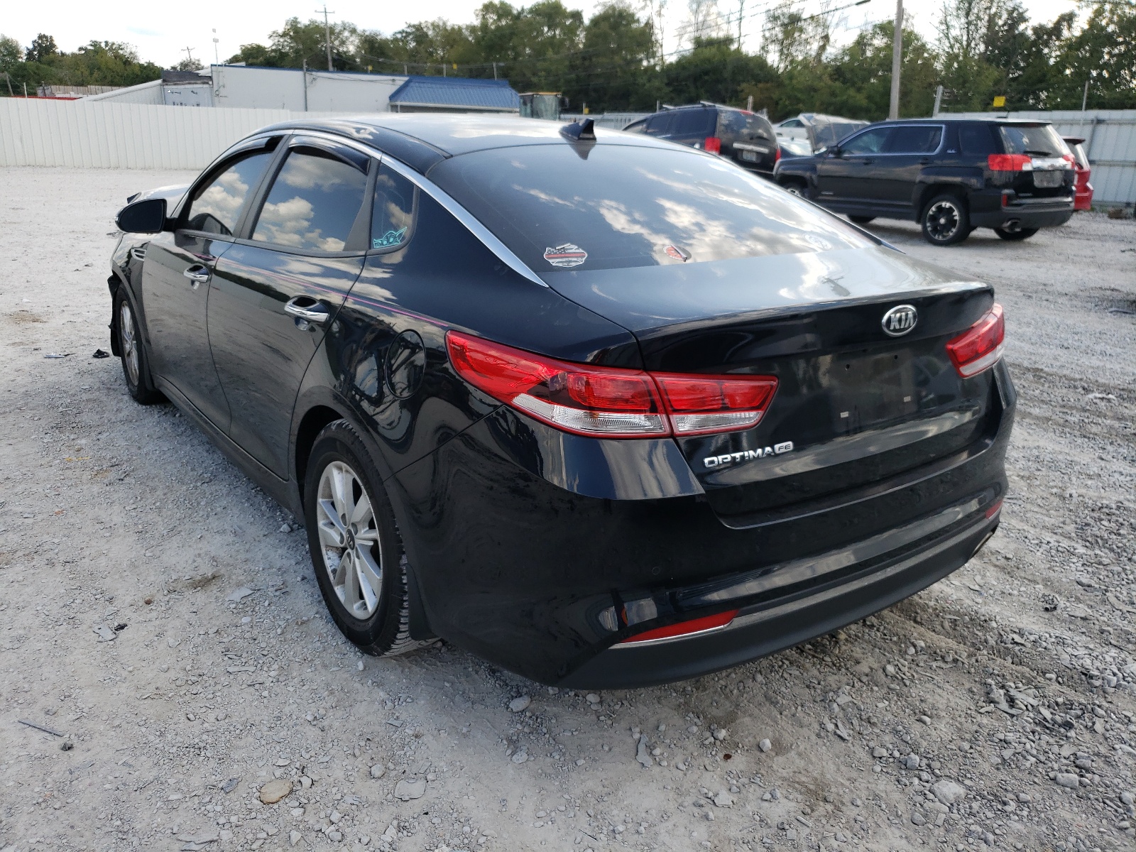 Photo 3 from auction – 2018 KIA OPTIMA LX with VIN 5XXGT4L3XJG208342