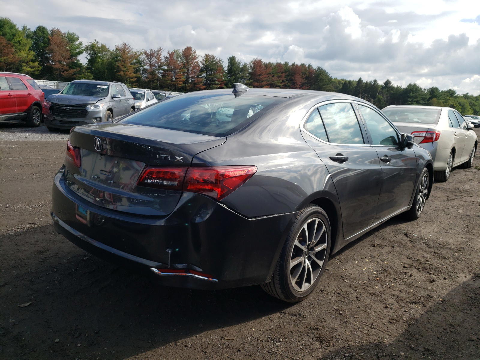 Photo 4 from auction – 2015 ACURA TLX with VIN 19UUB2F34FA006994