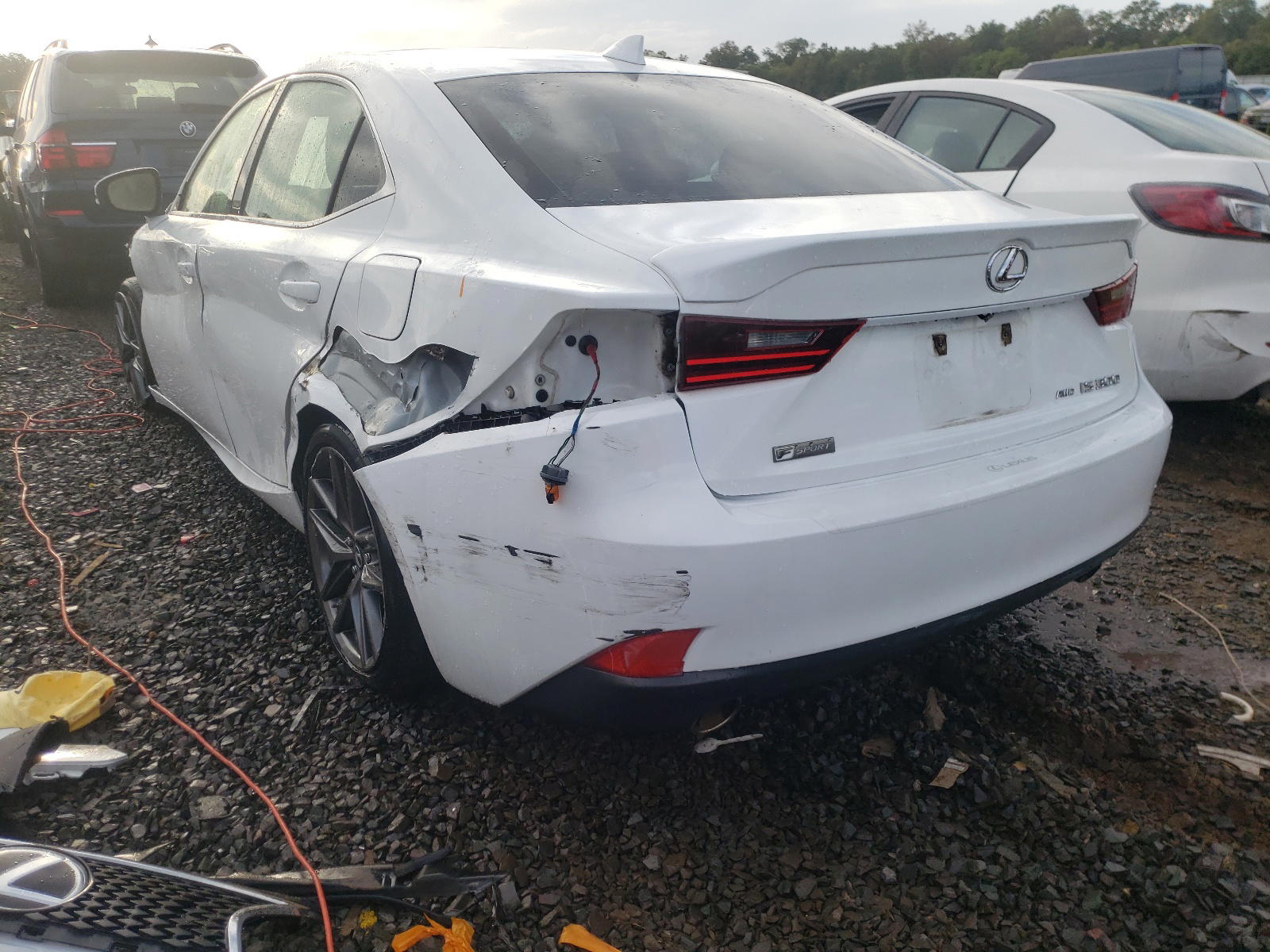 Photo 3 from auction – 2016 LEXUS IS 300 with VIN JTHCM1D27G5006327