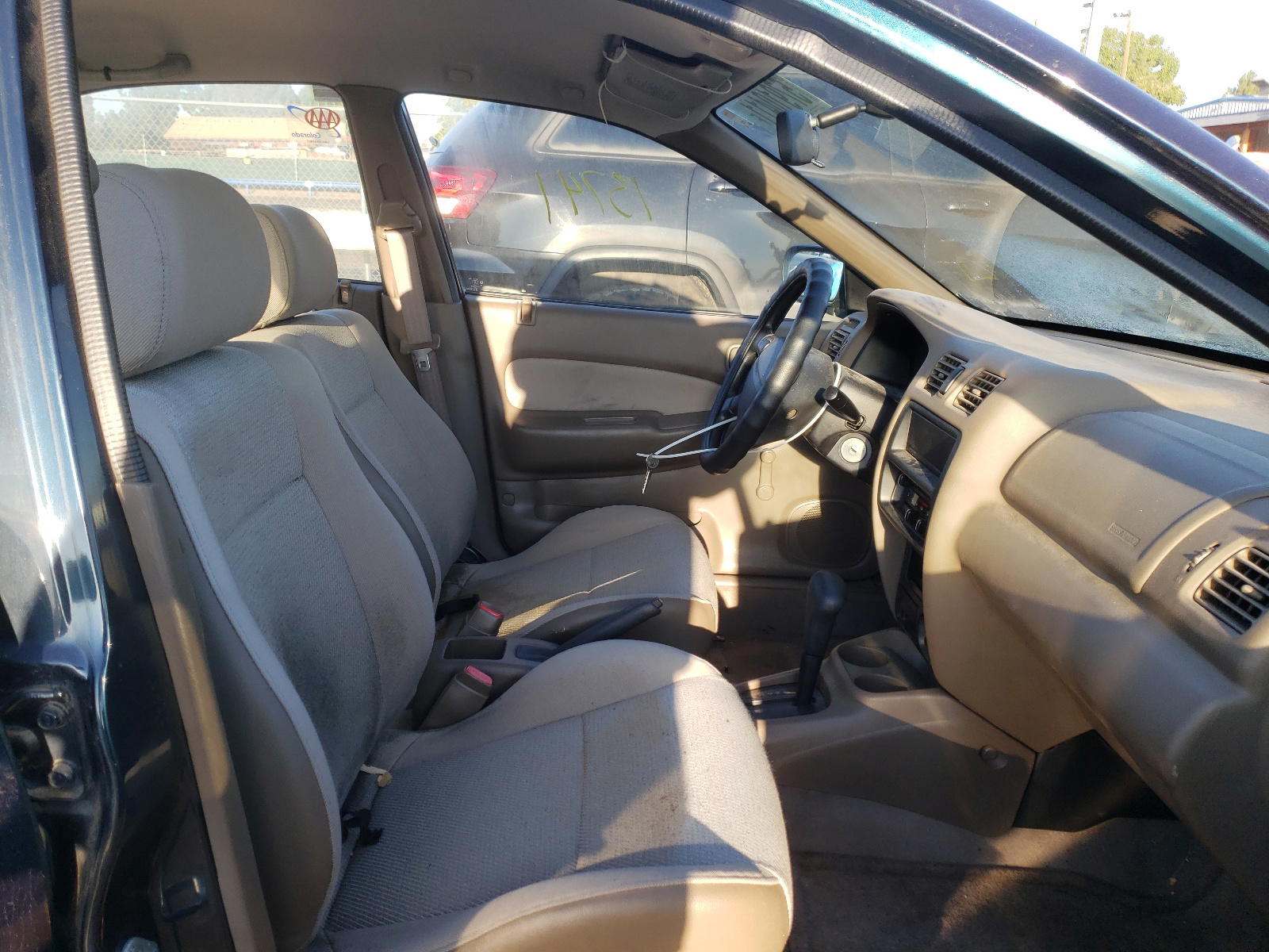 Photo 5 from auction – 1997 MAZDA PROTEGE DX with VIN JM1BC1419V0133775