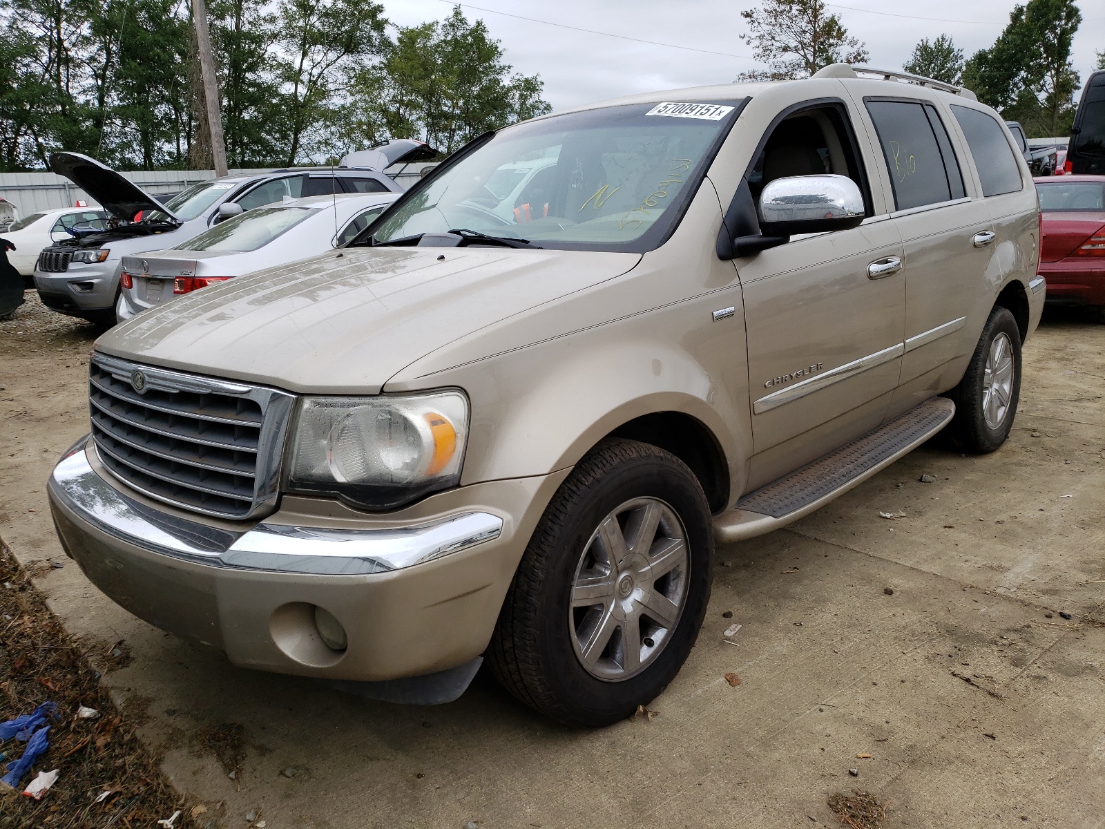 Photo 2 from auction – 2008 CHRYSLER ASPEN LIMI with VIN 1A8HX58268F133929