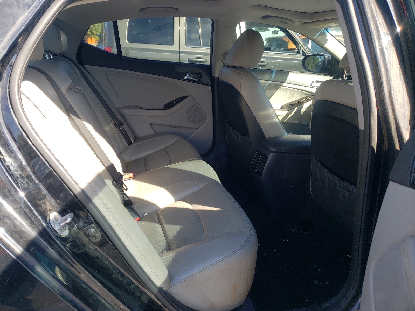 Foto 6 de la subasta – 2012 KIA OPTIMA EX con VIN 5XXGN4A77CG082573