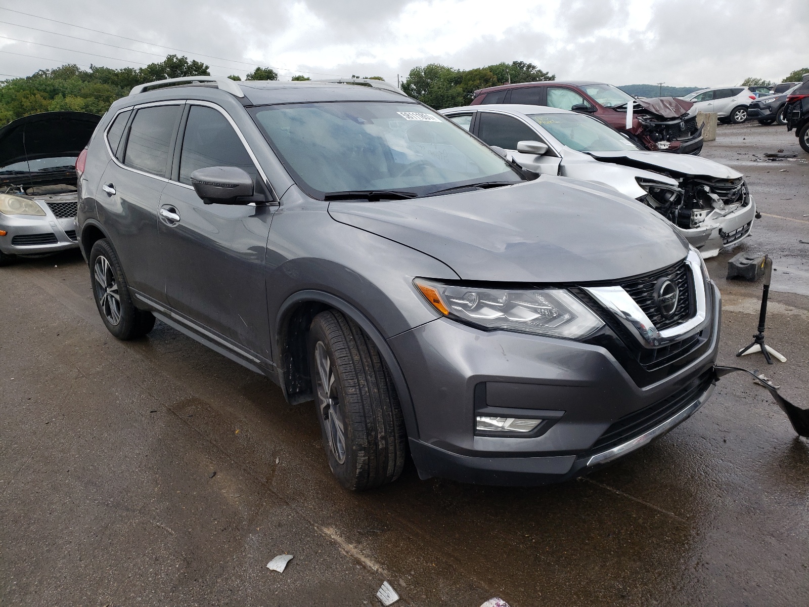 Photo 1 from auction – 2018 NISSAN ROGUE S with VIN 5N1AT2MT6JC758853
