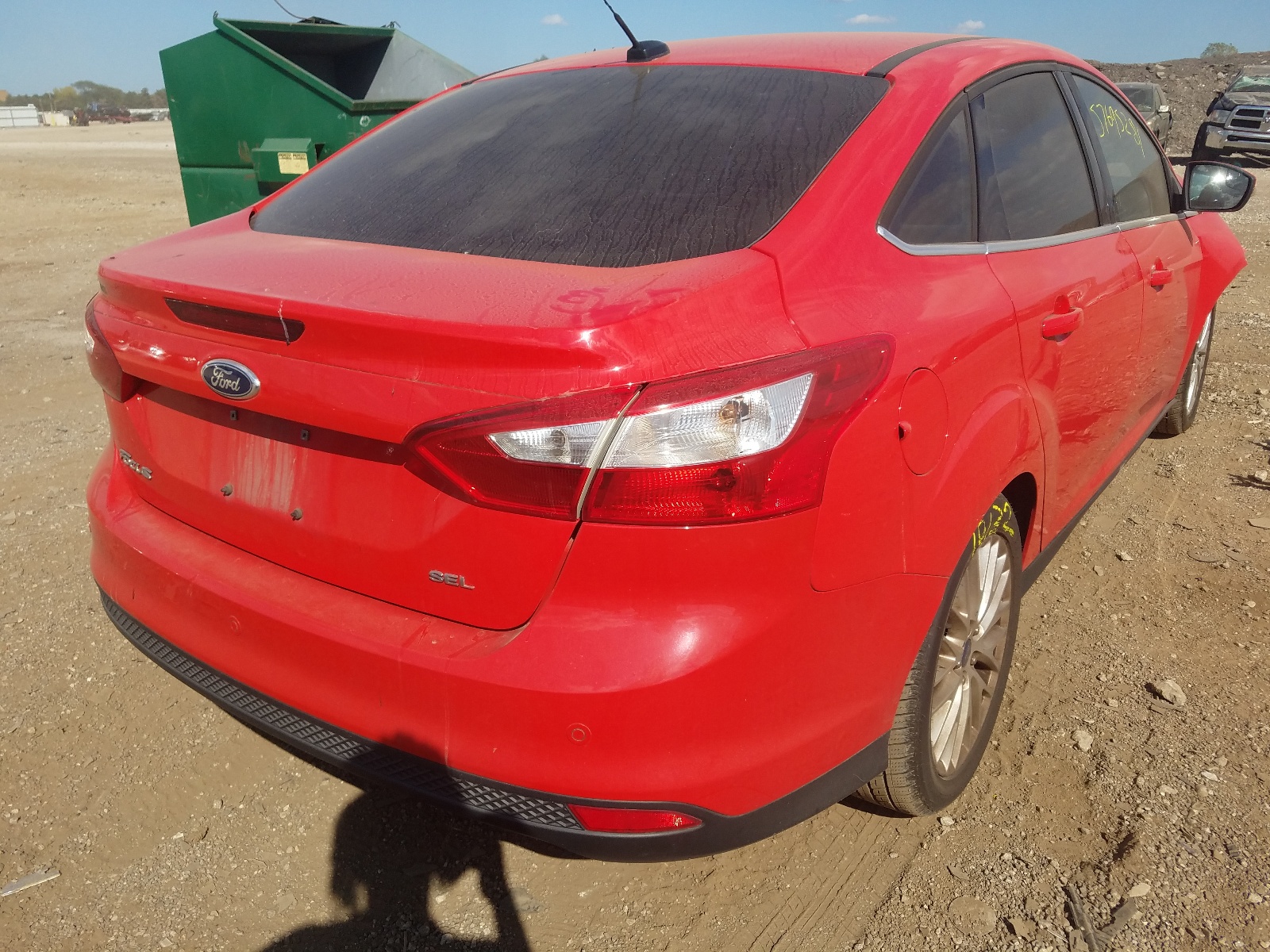 Фото 4 с аукциона – 2012 FORD FOCUS SEL с VIN 1FAHP3H28CL233526