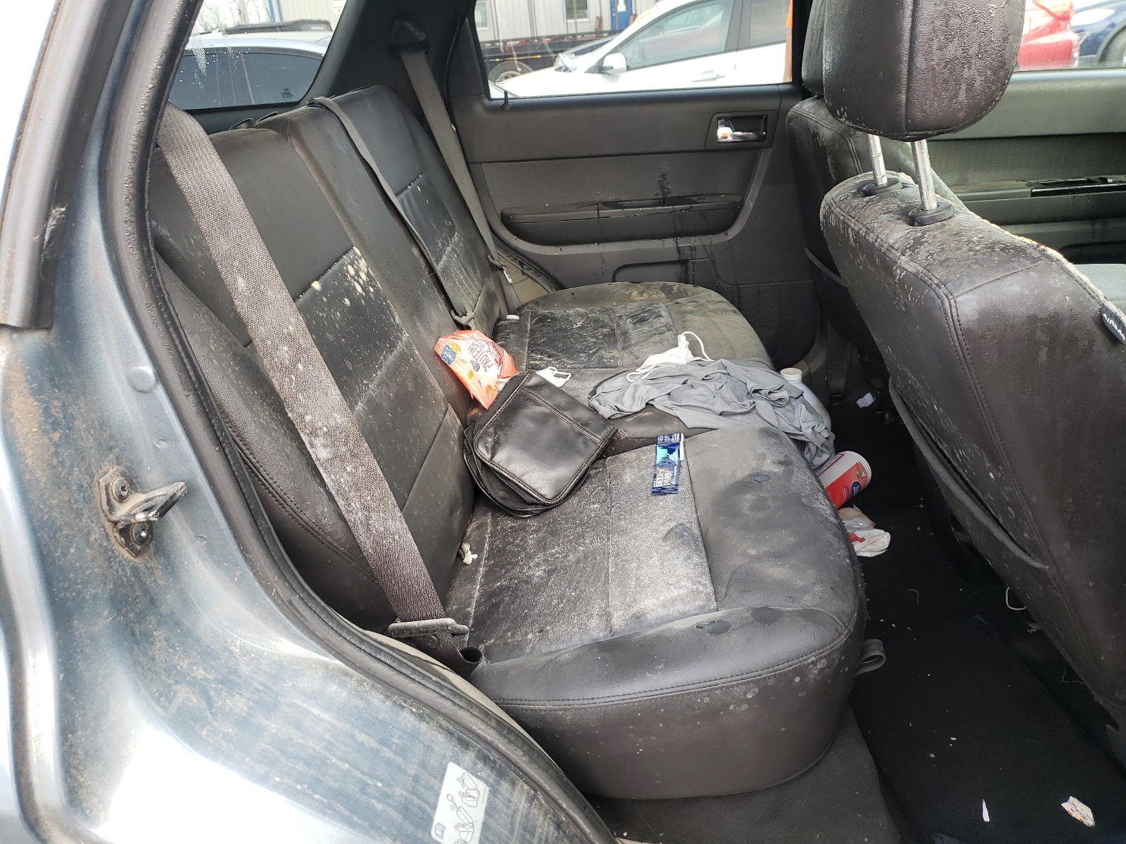 Photo 6 from auction – 2012 FORD ESCAPE LIM with VIN 1FMCU9EG9CKB48213