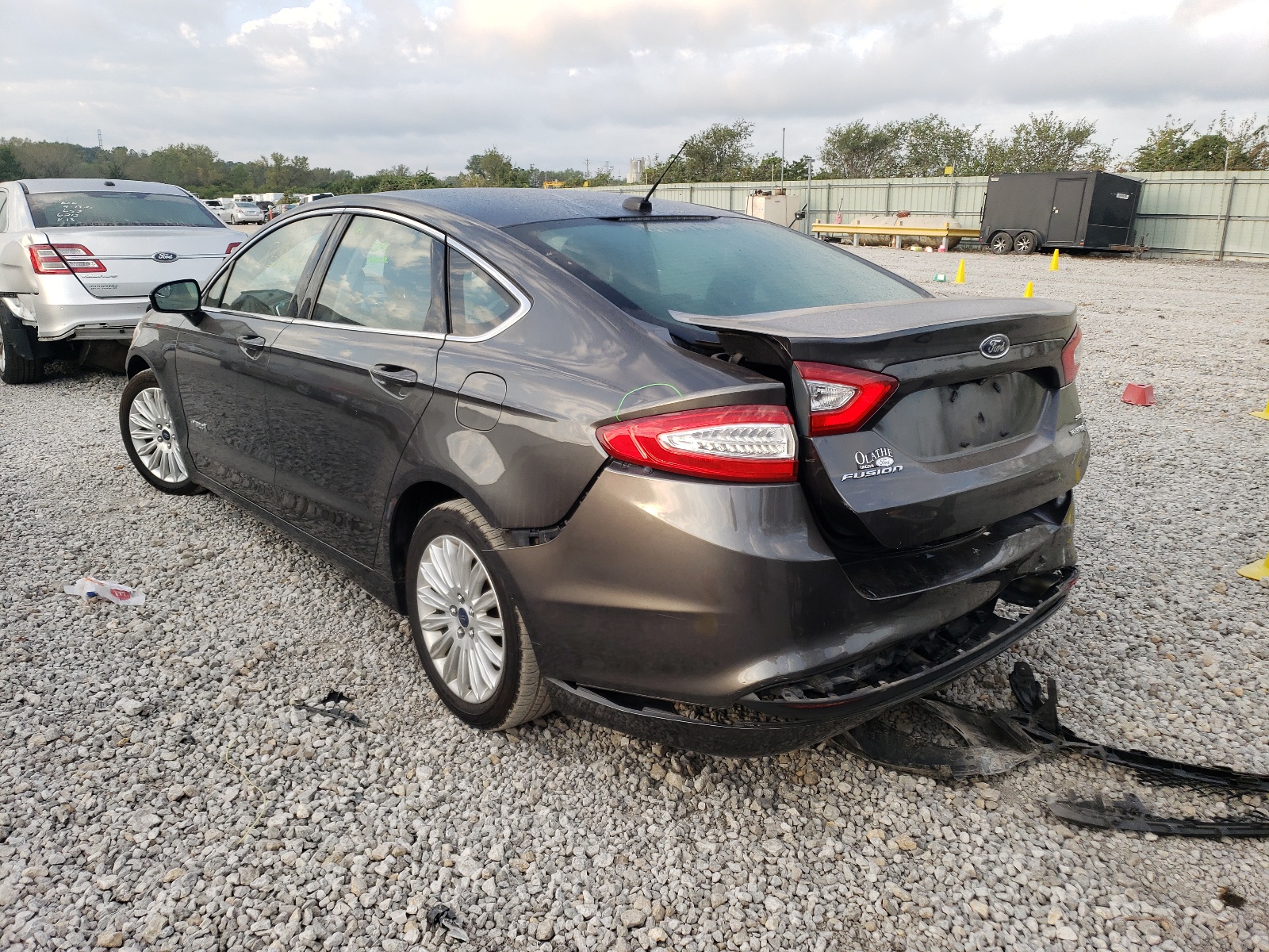 Photo 3 from auction – 2015 FORD FUSION SE with VIN 3FA6P0LU7FR118503