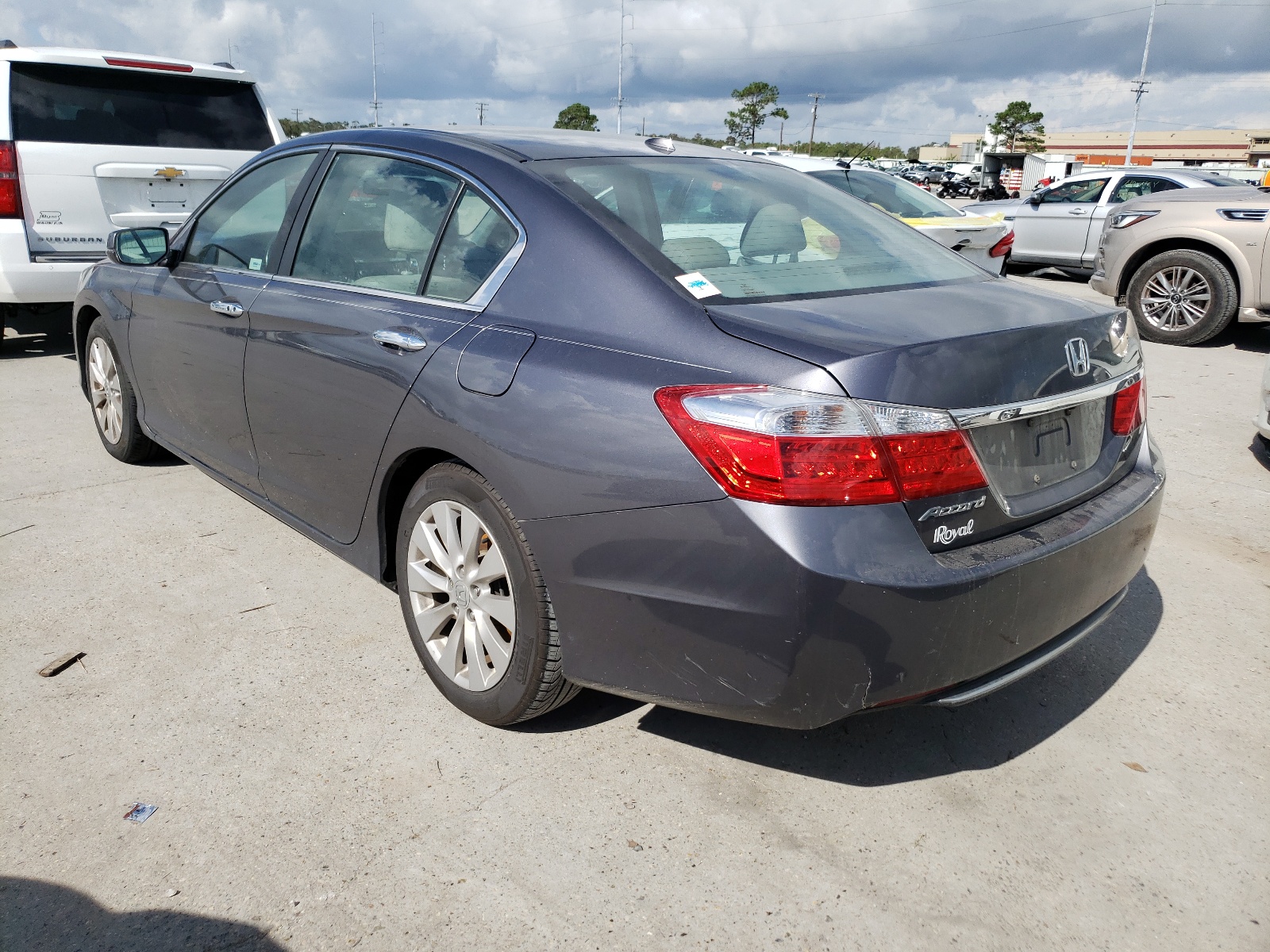 Photo 3 from auction – 2013 HONDA ACCORD EXL with VIN 1HGCR2F85DA011699