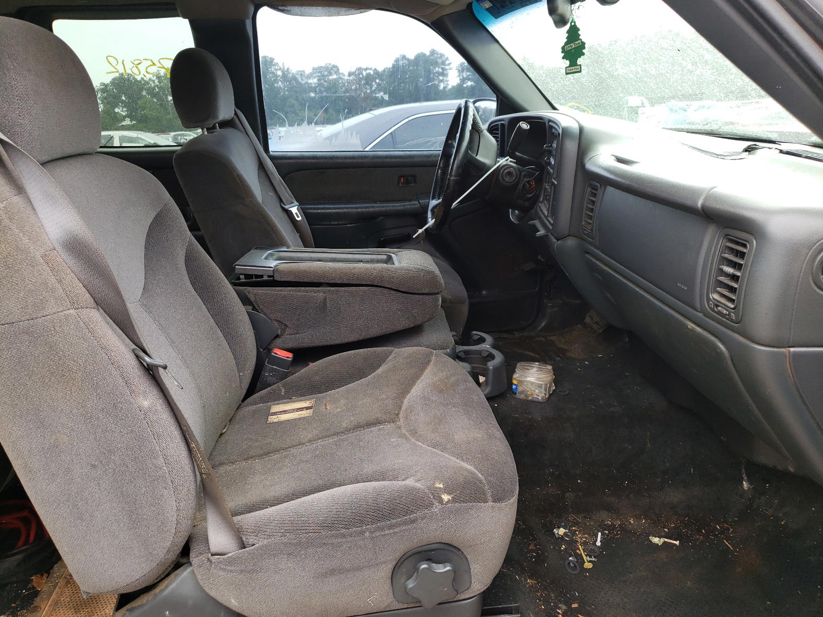 Photo 5 from auction – 2002 GMC NEW SIERRA with VIN 2GTEC19V221324124