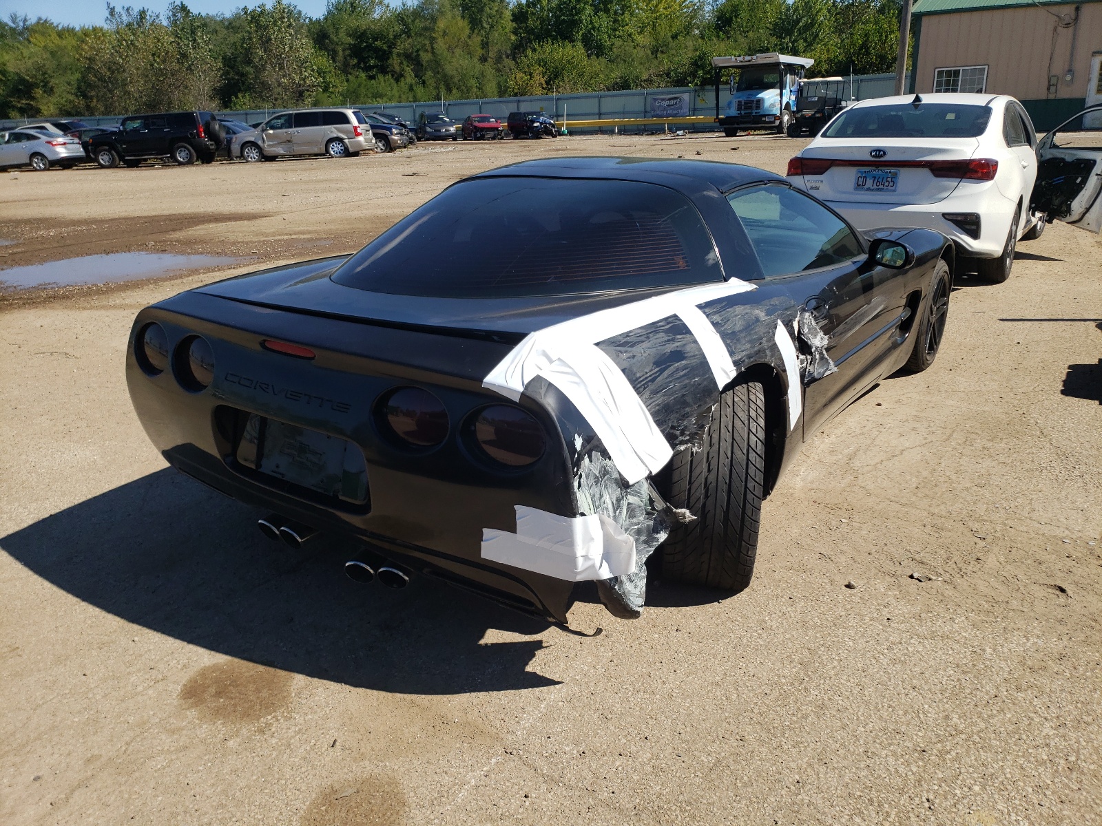 Photo 4 from auction – 1997 CHEVROLET CORVETTE with VIN 1G1YY22G2V5103621