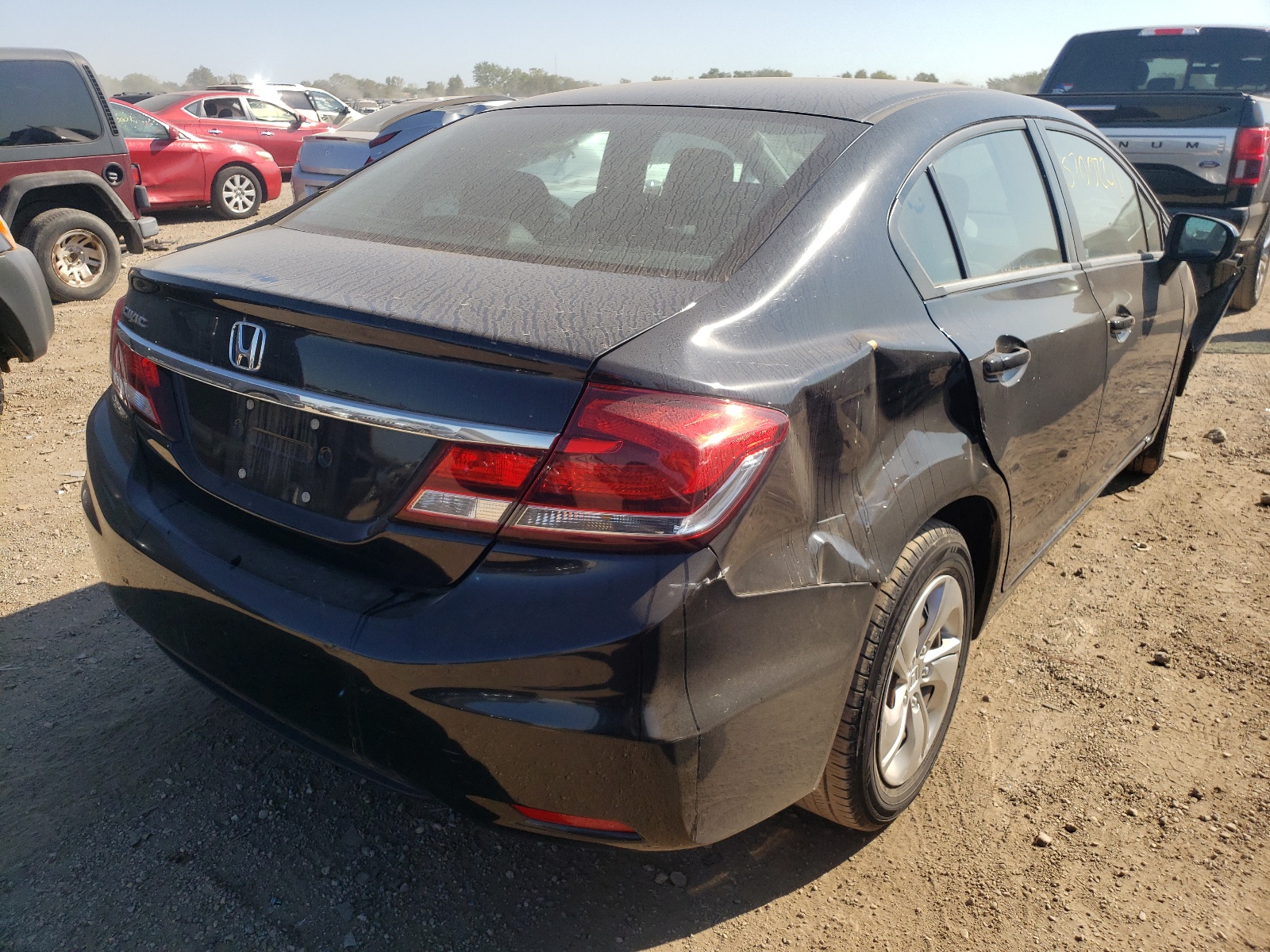 Photo 4 from auction – 2015 HONDA CIVIC LX with VIN 2HGFB2F52FH538577