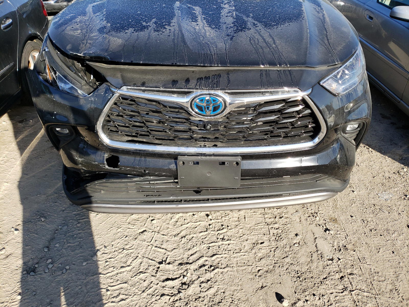 Photo 7 from auction – 2021 TOYOTA HIGHLANDER with VIN 5TDEBRCH1MS051225