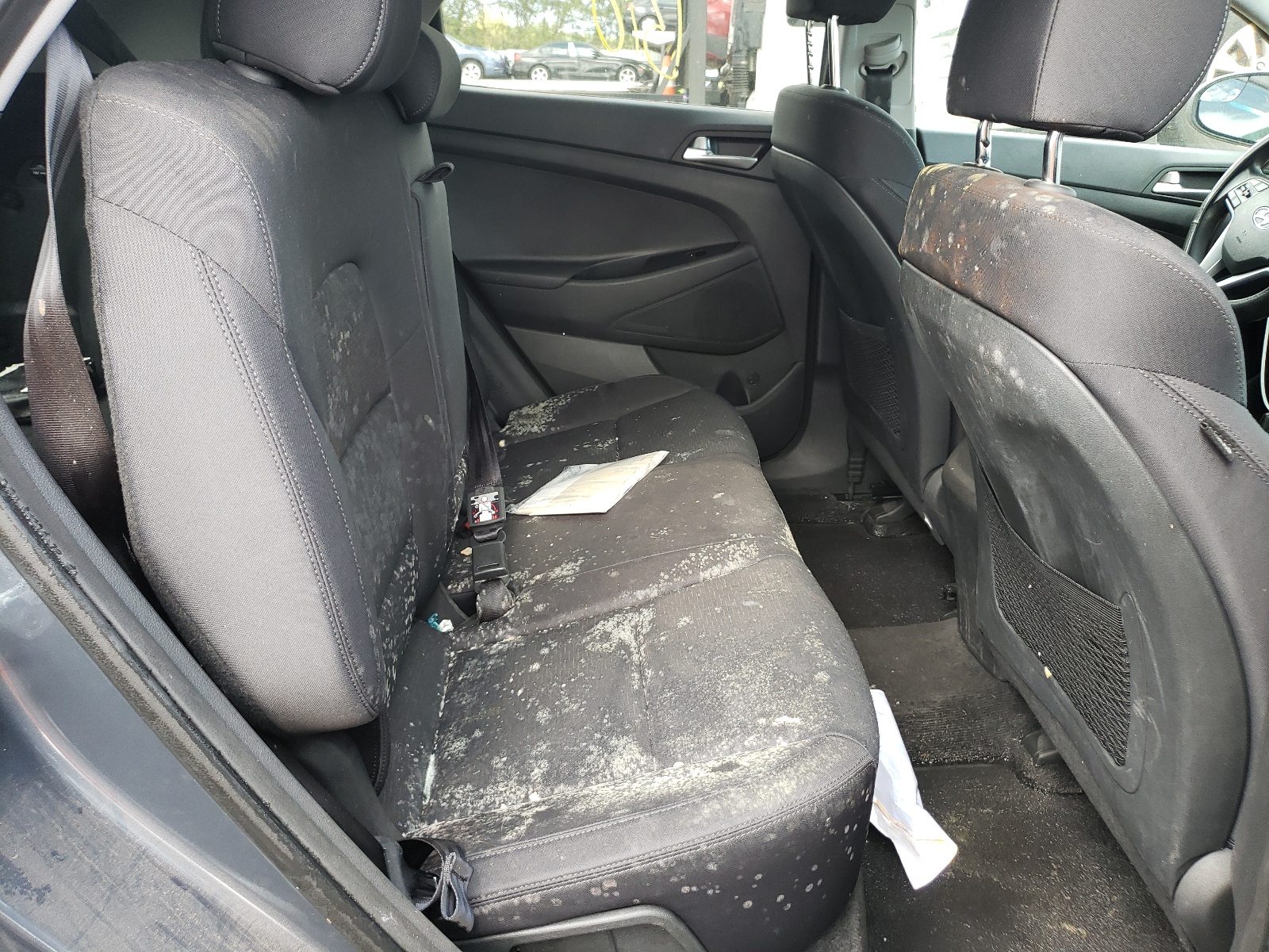 Photo 6 from auction – 2019 HYUNDAI TUCSON SE with VIN KM8J2CA40KU081798