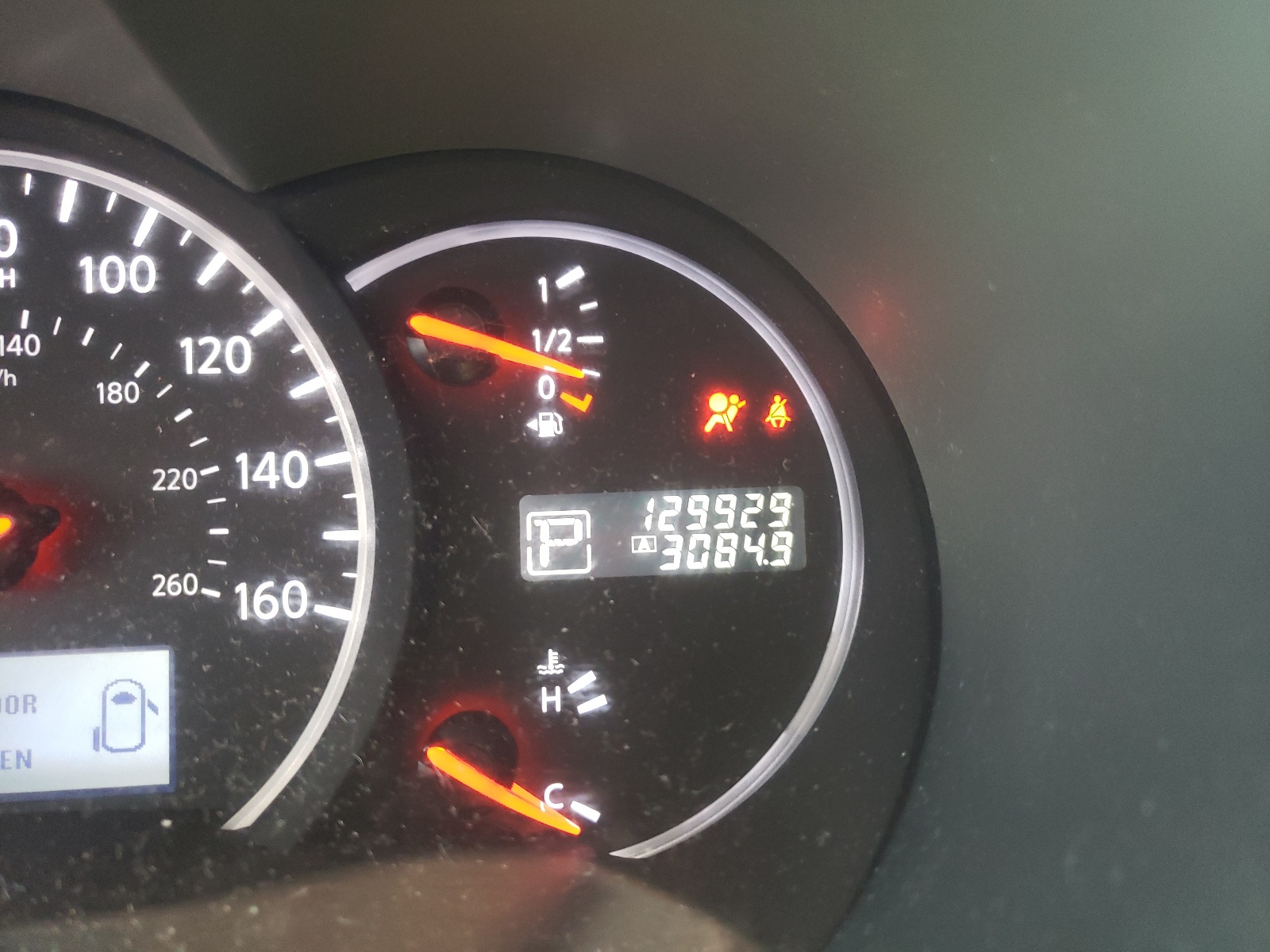 Photo 8 from auction – 2015 NISSAN QUEST S with VIN JN8AE2KPXF9132526