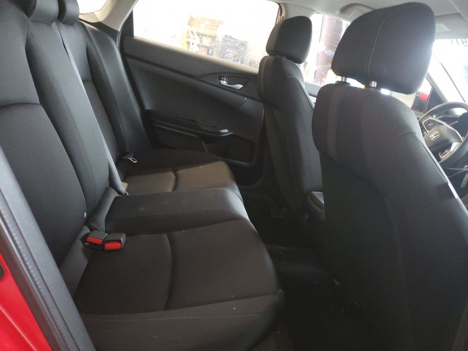 Photo 6 from auction – 2016 HONDA CIVIC LX with VIN 2HGFC2F51GH543753
