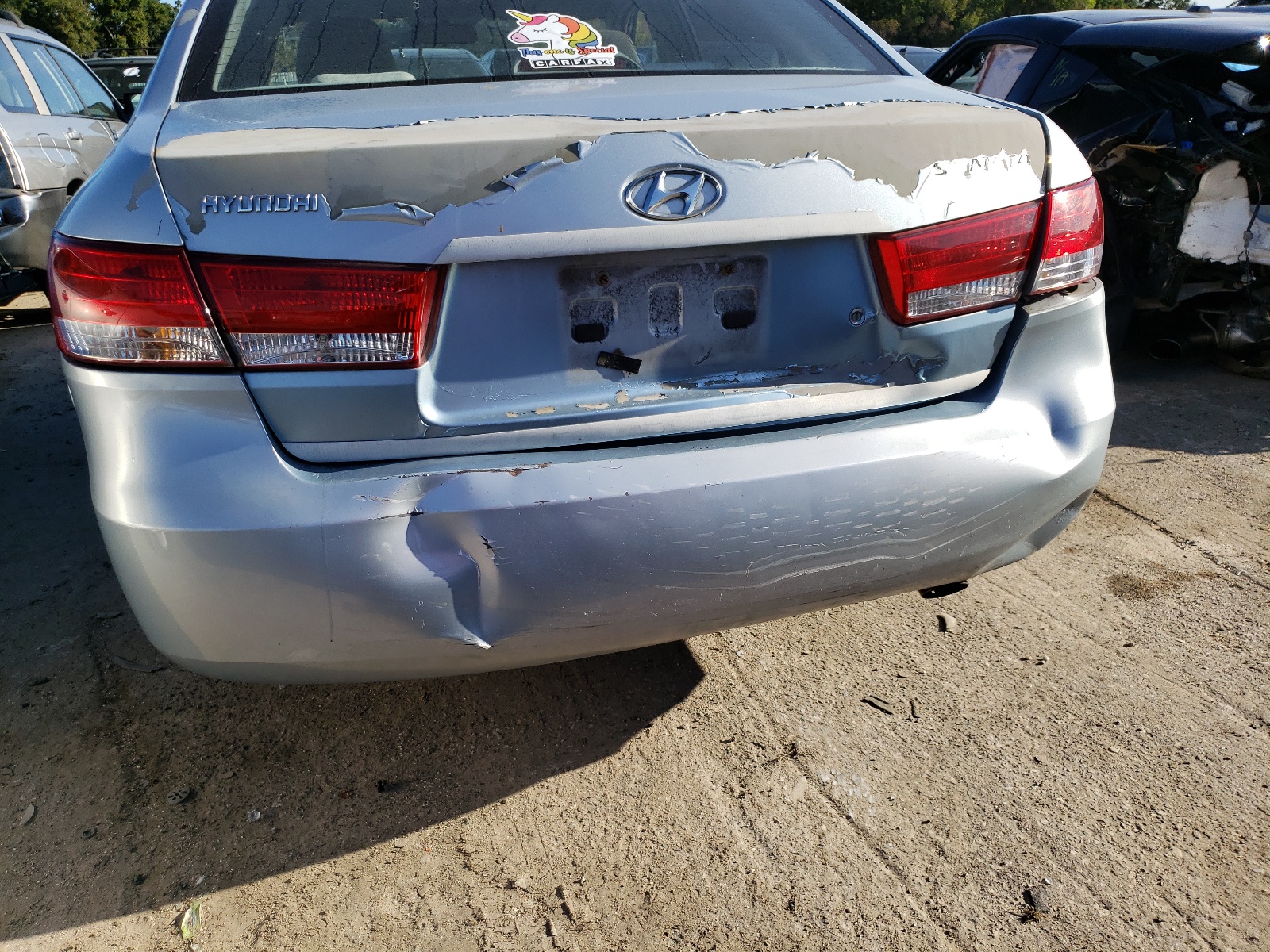 Photo 9 from auction – 2007 HYUNDAI SONATA GLS with VIN 5NPET46C97H187905