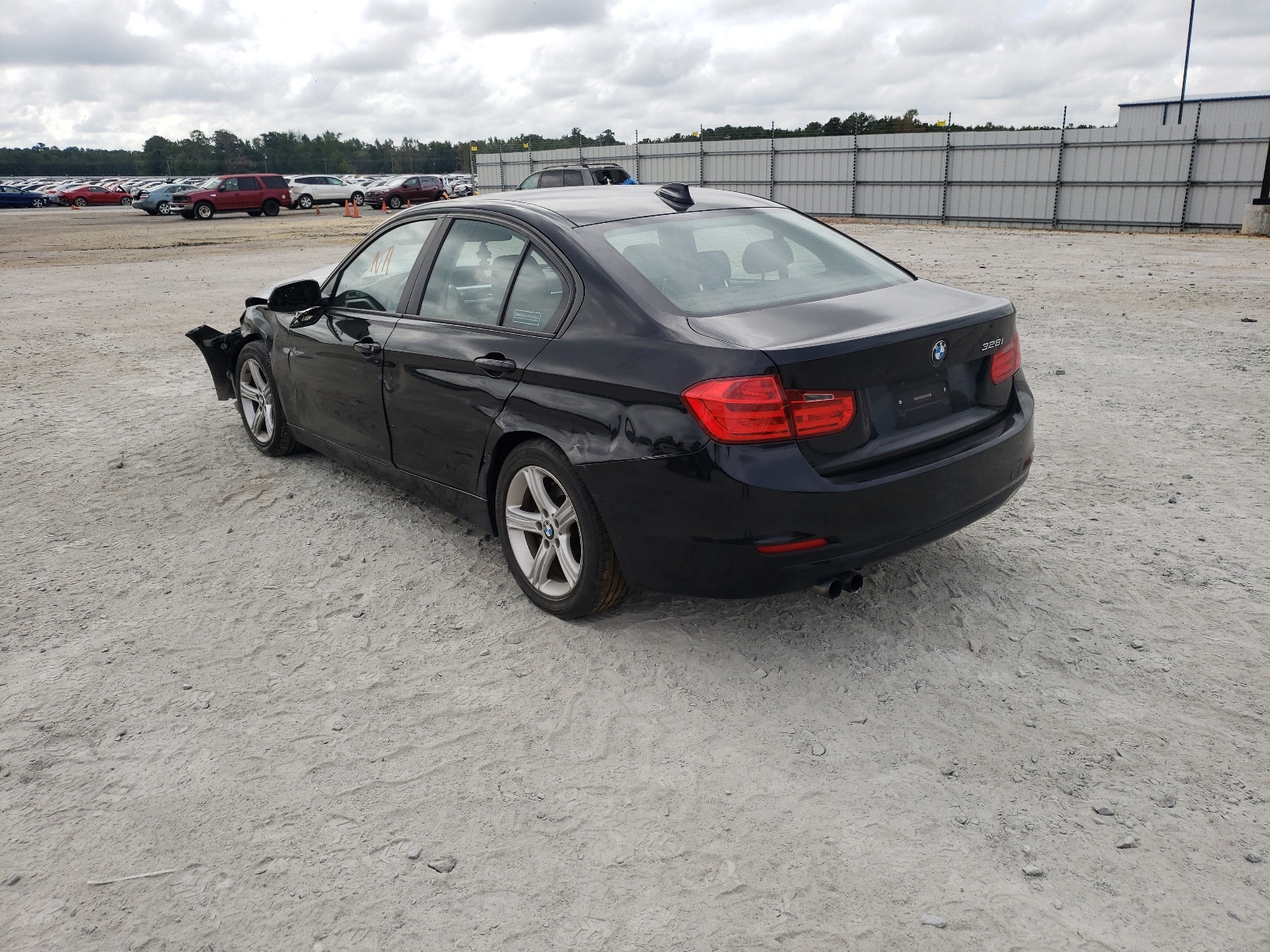 Zdjęcie 3 z aukcji – 2013 BMW 328 I z VIN WBA3A5G56DNP23818