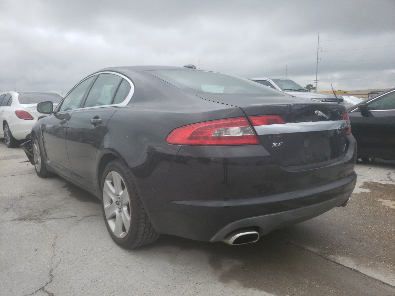 Zdjęcie 3 z aukcji – 2011 JAGUAR XF z VIN SAJWA0FB2BLR94699