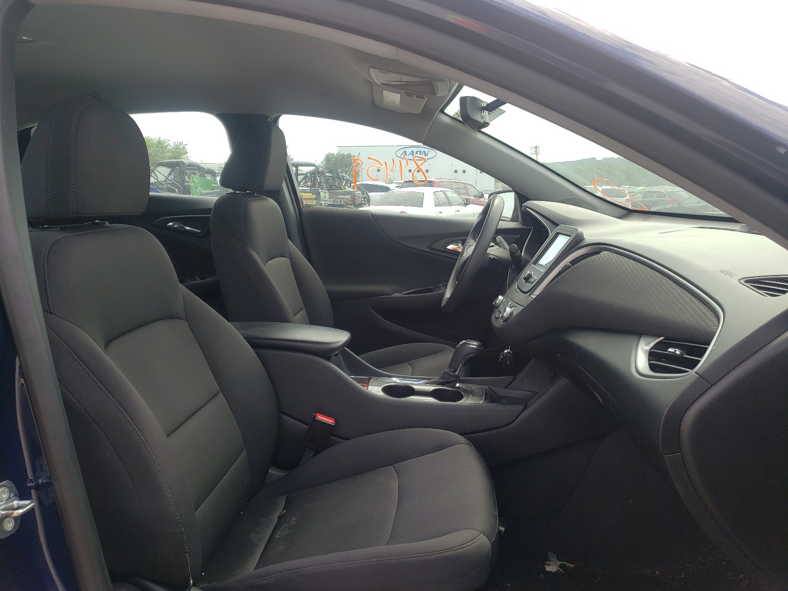 Photo 5 from auction – 2016 CHEVROLET MALIBU LS with VIN 1G1ZB5ST5GF303720