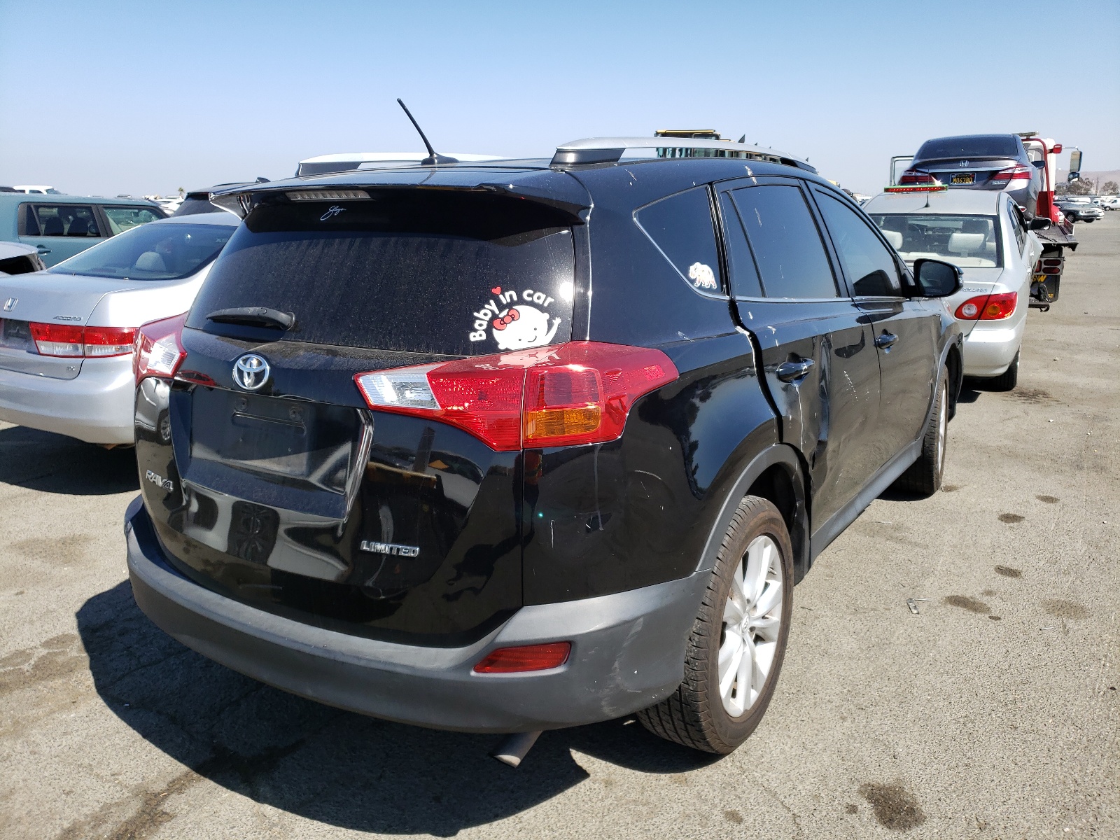 Photo 4 from auction – 2015 TOYOTA RAV4 LIMIT with VIN 2T3YFREV5FW177951