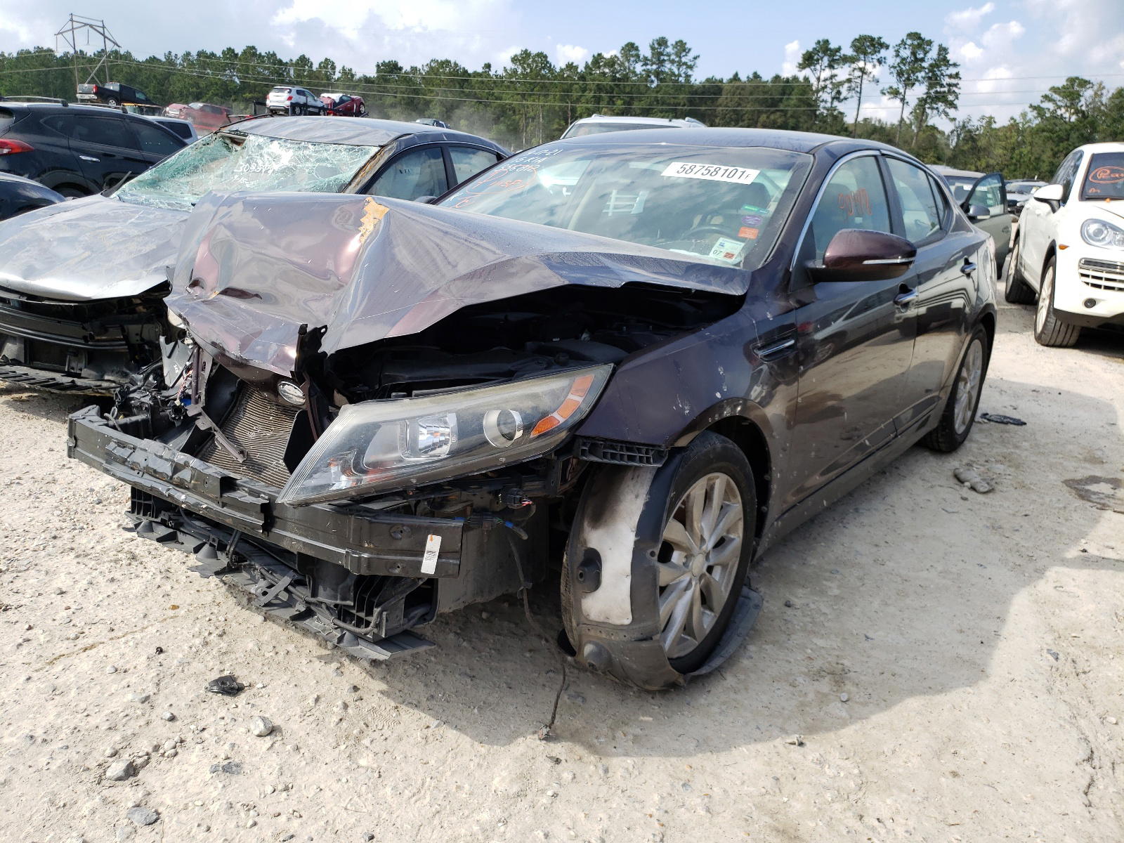 Photo 2 from auction – 2015 KIA OPTIMA EX with VIN 5XXGN4A75FG356812