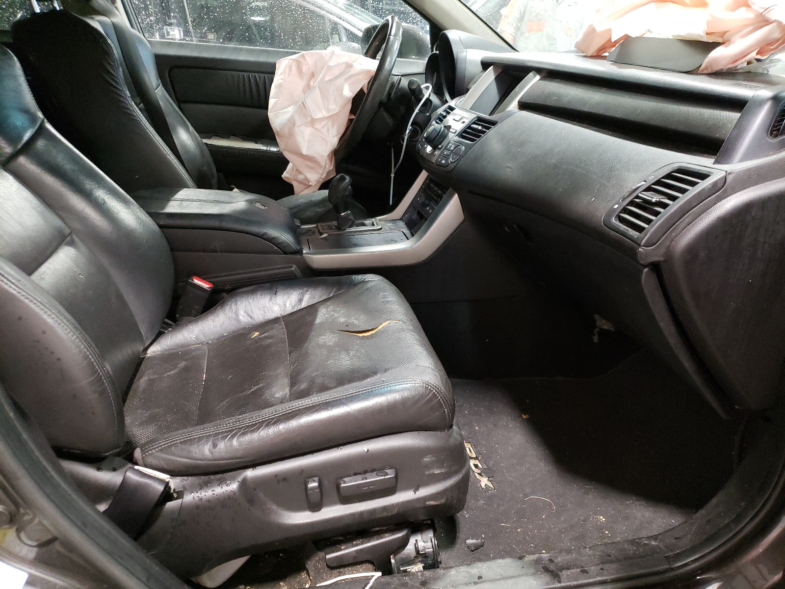 Photo 5 from auction – 2010 ACURA RDX TECHNO with VIN 5J8TB2H59AA001180