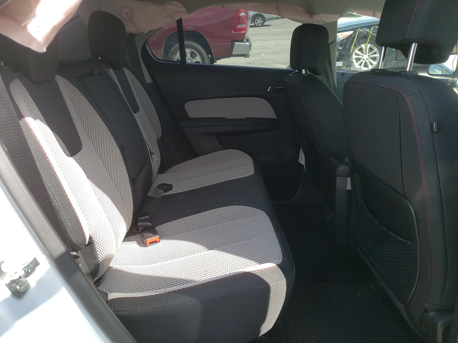 Photo 6 from auction – 2016 CHEVROLET EQUINOX LT with VIN 2GNALCEK6G6126900